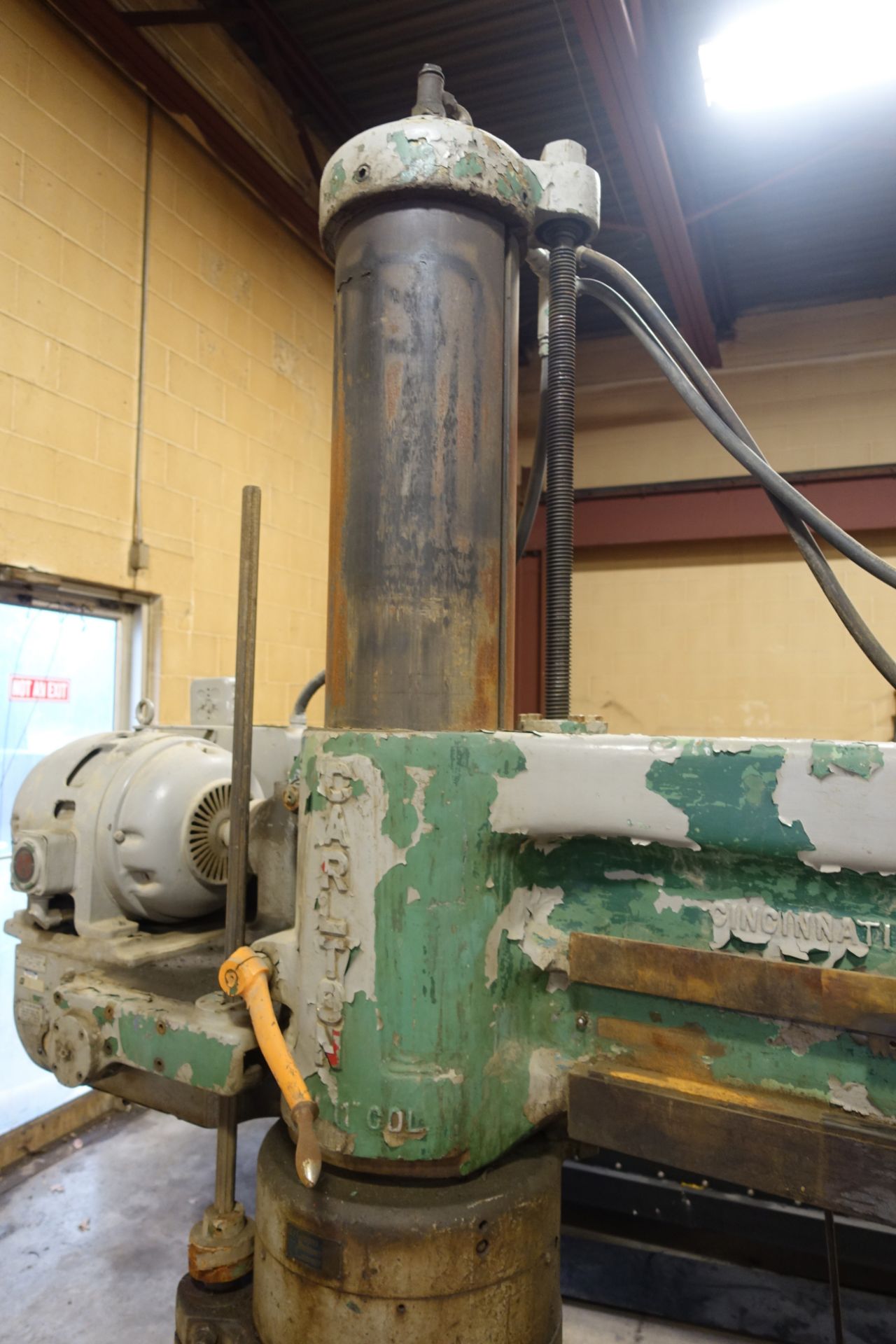 Carlton 4’ x 11” Radial Arm Drill, Box Table - Image 4 of 4