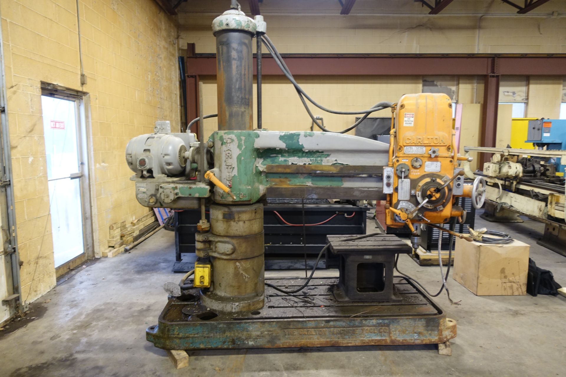 Carlton 4’ x 11” Radial Arm Drill, Box Table - Image 2 of 4