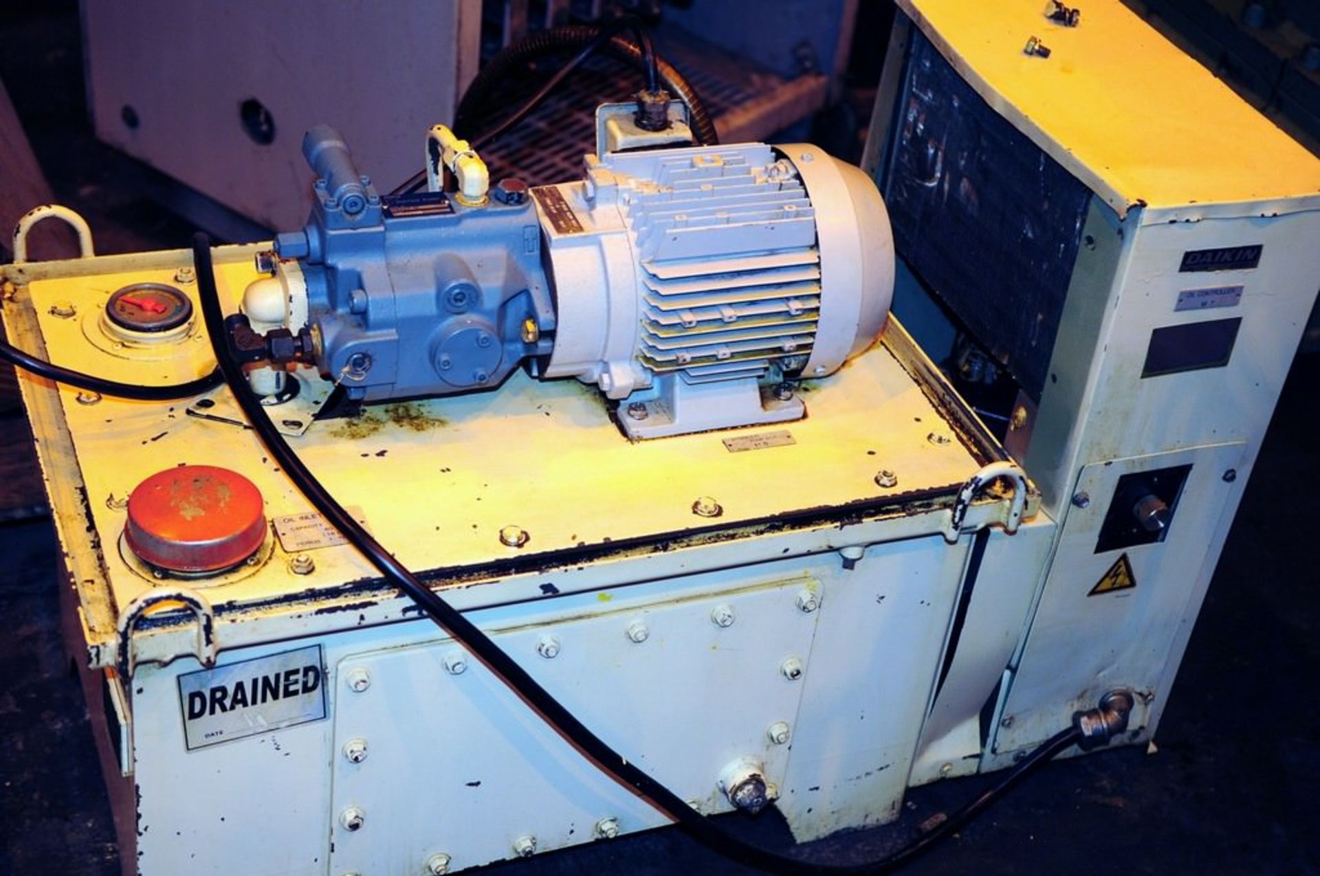 MITSUBISHI FA-30CNC CNC Gear Shaver - Image 7 of 11