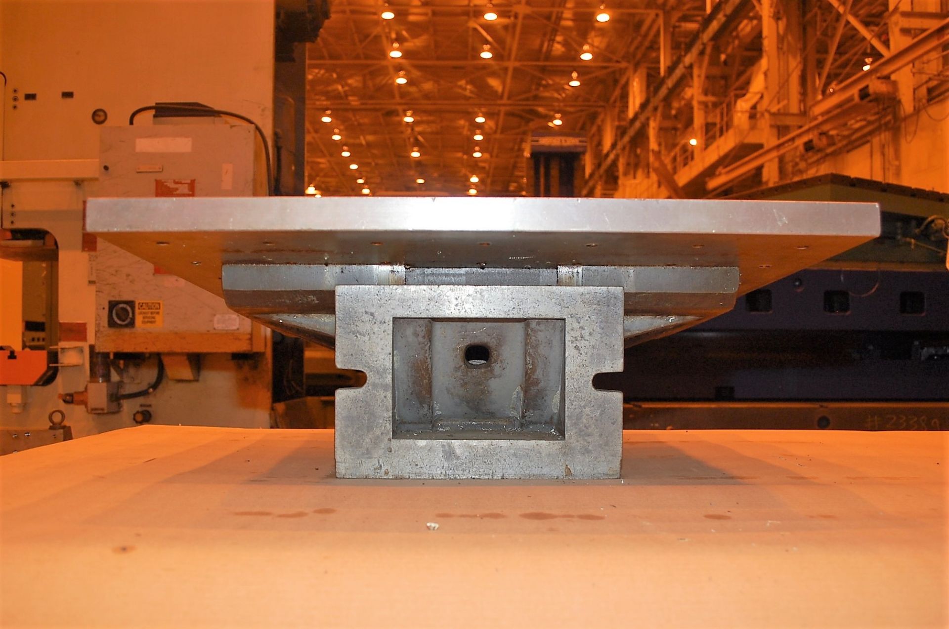 T-Slotted Tilting Table, 21.5" x 15", 0-90 Degree Tilt, with 27.5" x 24.5" Drilled & Tapped Aluminum - Image 4 of 6