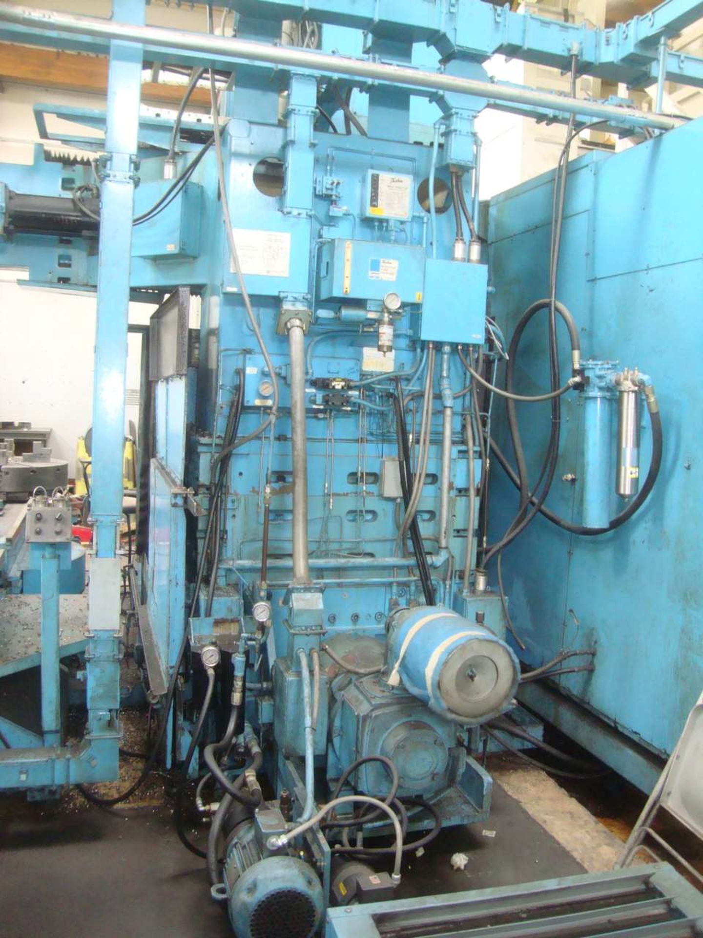 Giddings & Lewis 36 CNC Vertical Boring Mill - Image 10 of 12