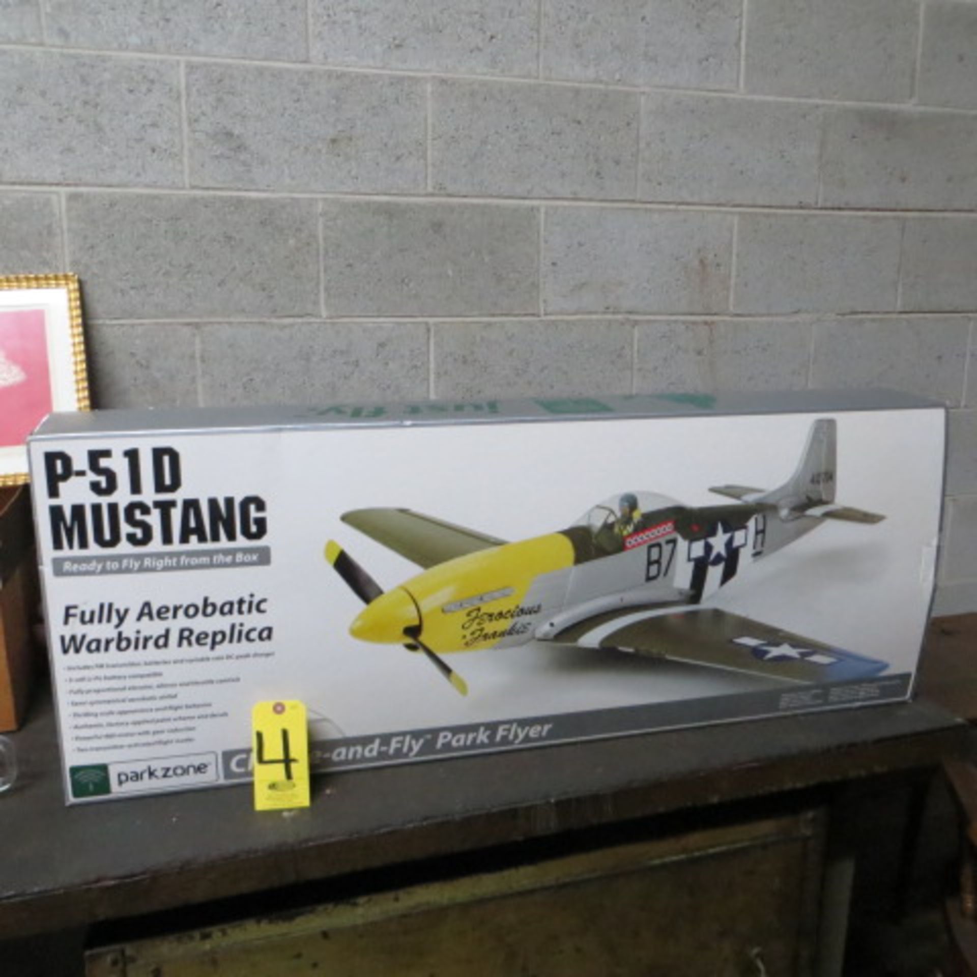 PARKZONE P-51D MUSTANG CHARGE & FLY PARK FLYER