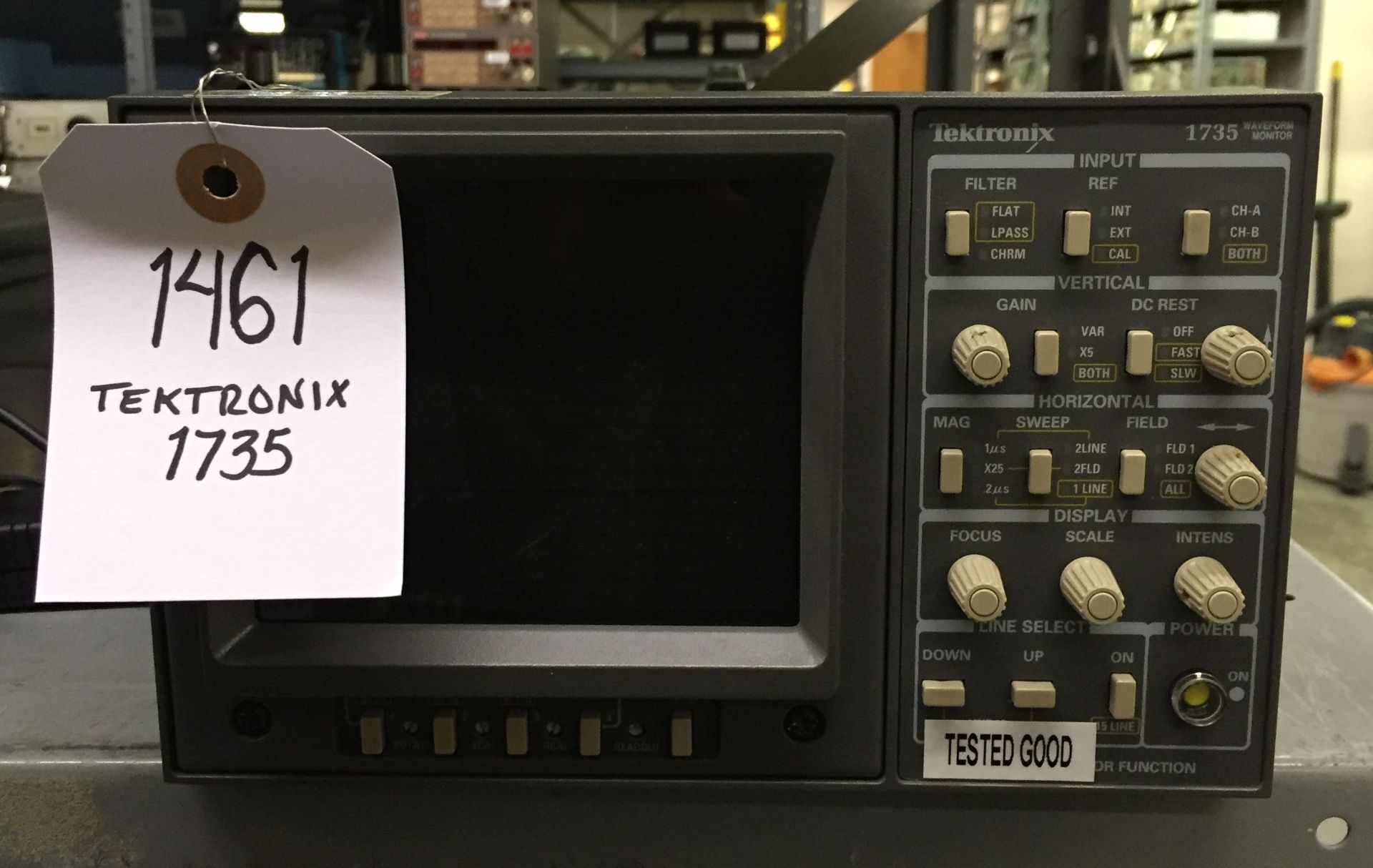 Tektronix 1735 Waveform Monitor