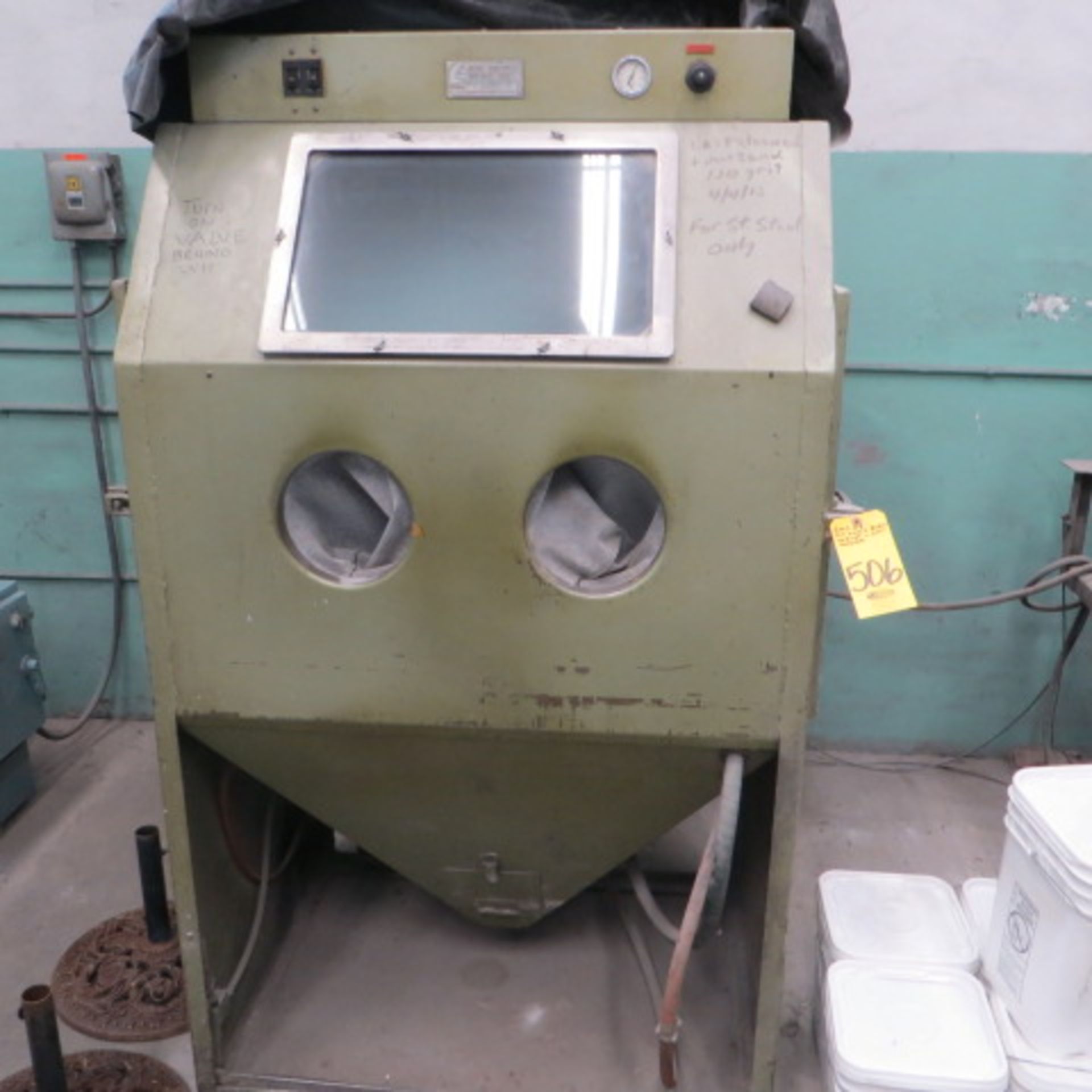 EMPIRE H 3040 BLAST CABINET W/ S/C DUST COLLECTOR