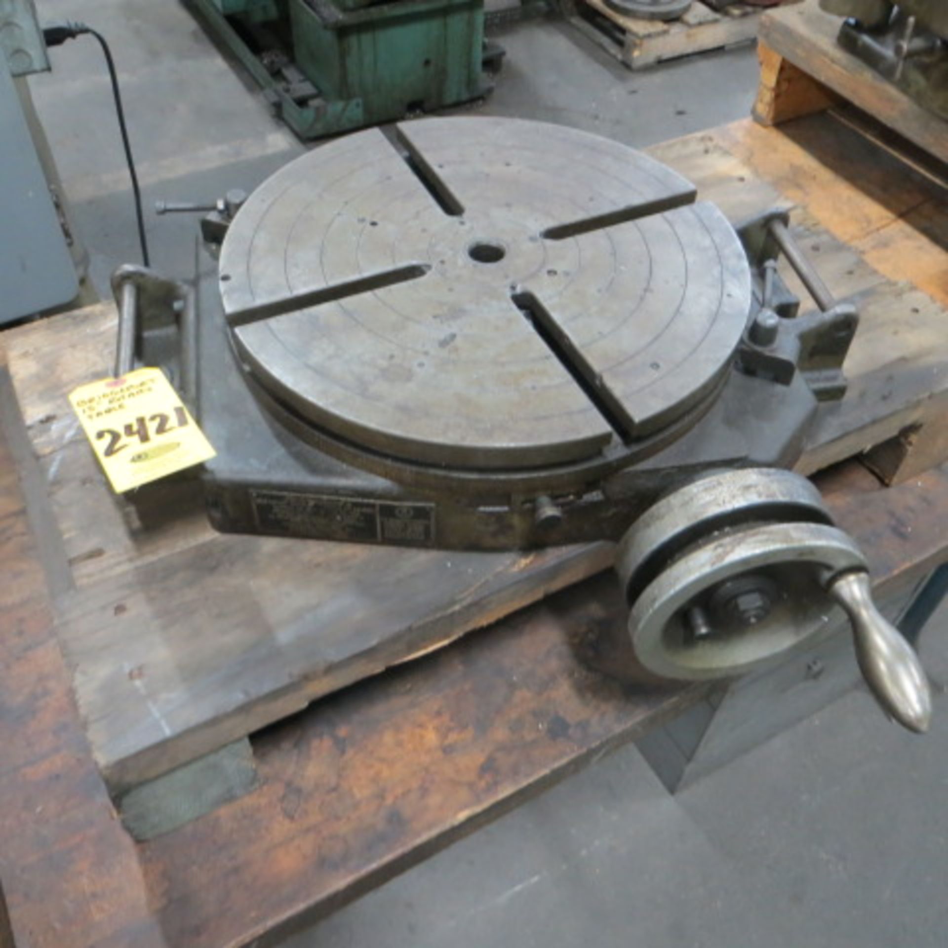 BRIDGEPORT 15 IN T-SLOT ROTARY TABLE