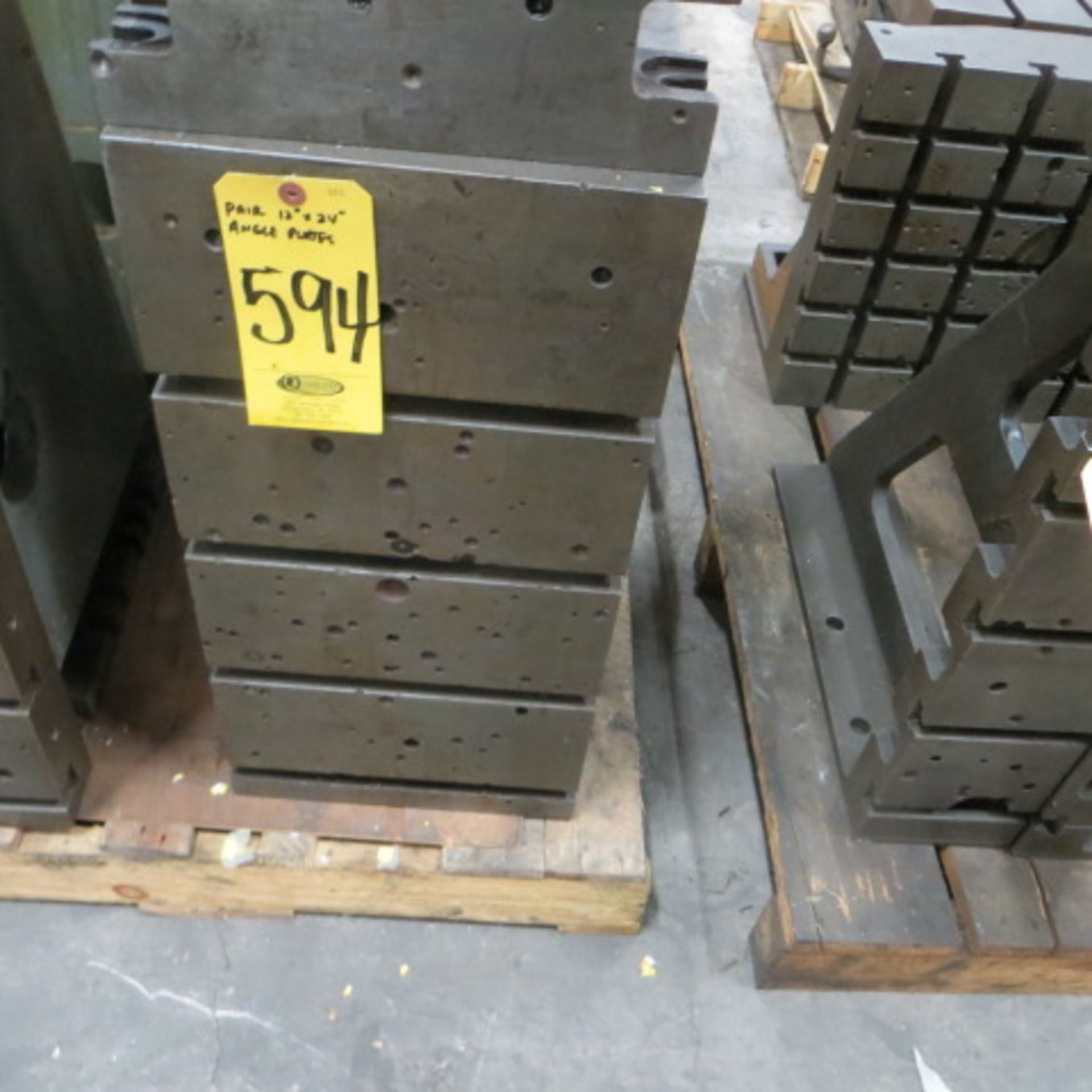 PAIR OF 12 INCH X 24 INCH ANGLE PLATES