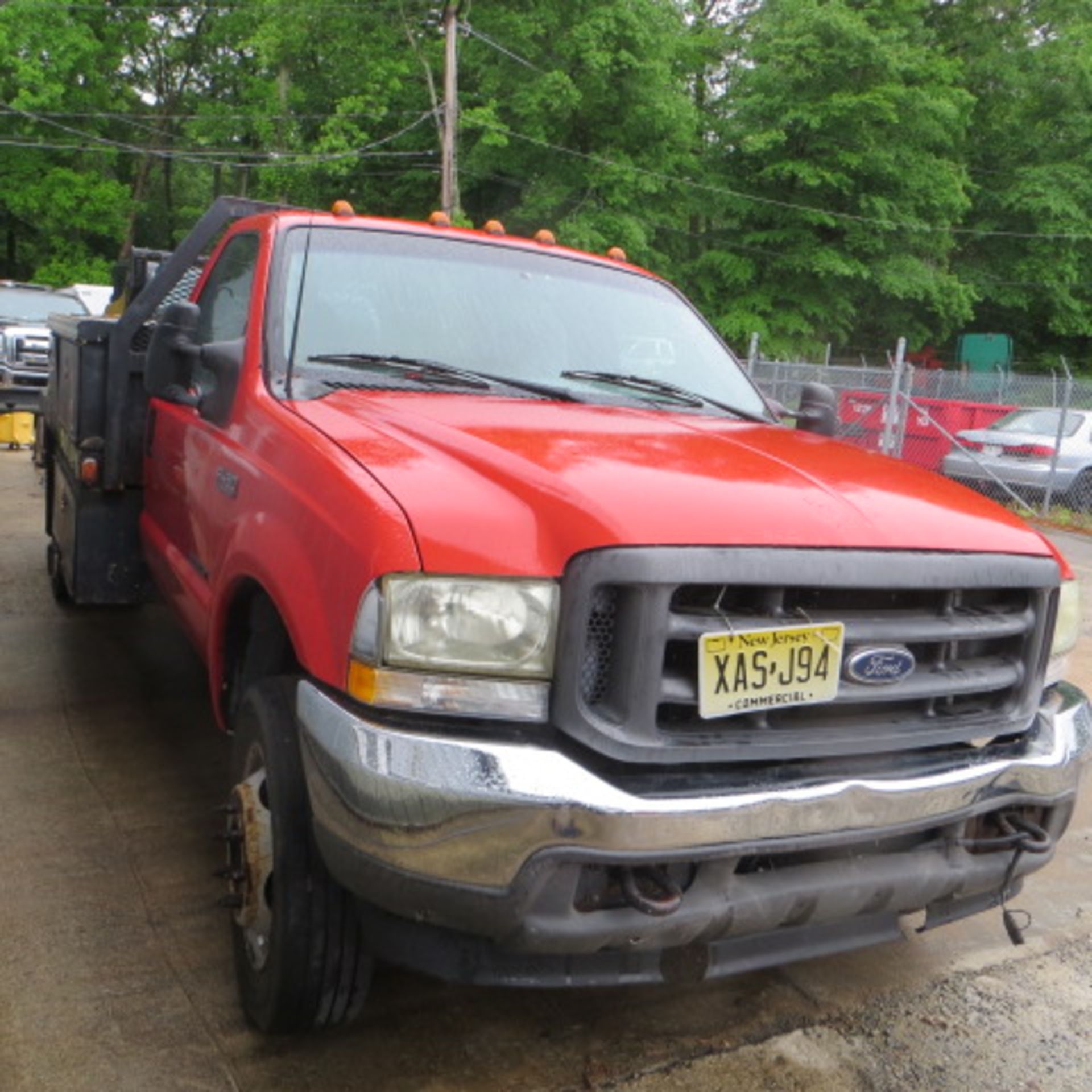 2002 FORD F-450 XLT Super Duty Power Stroke V8 Diesel Dually Stakebody Truck, Gooseneck Bed Hitch - Image 2 of 7