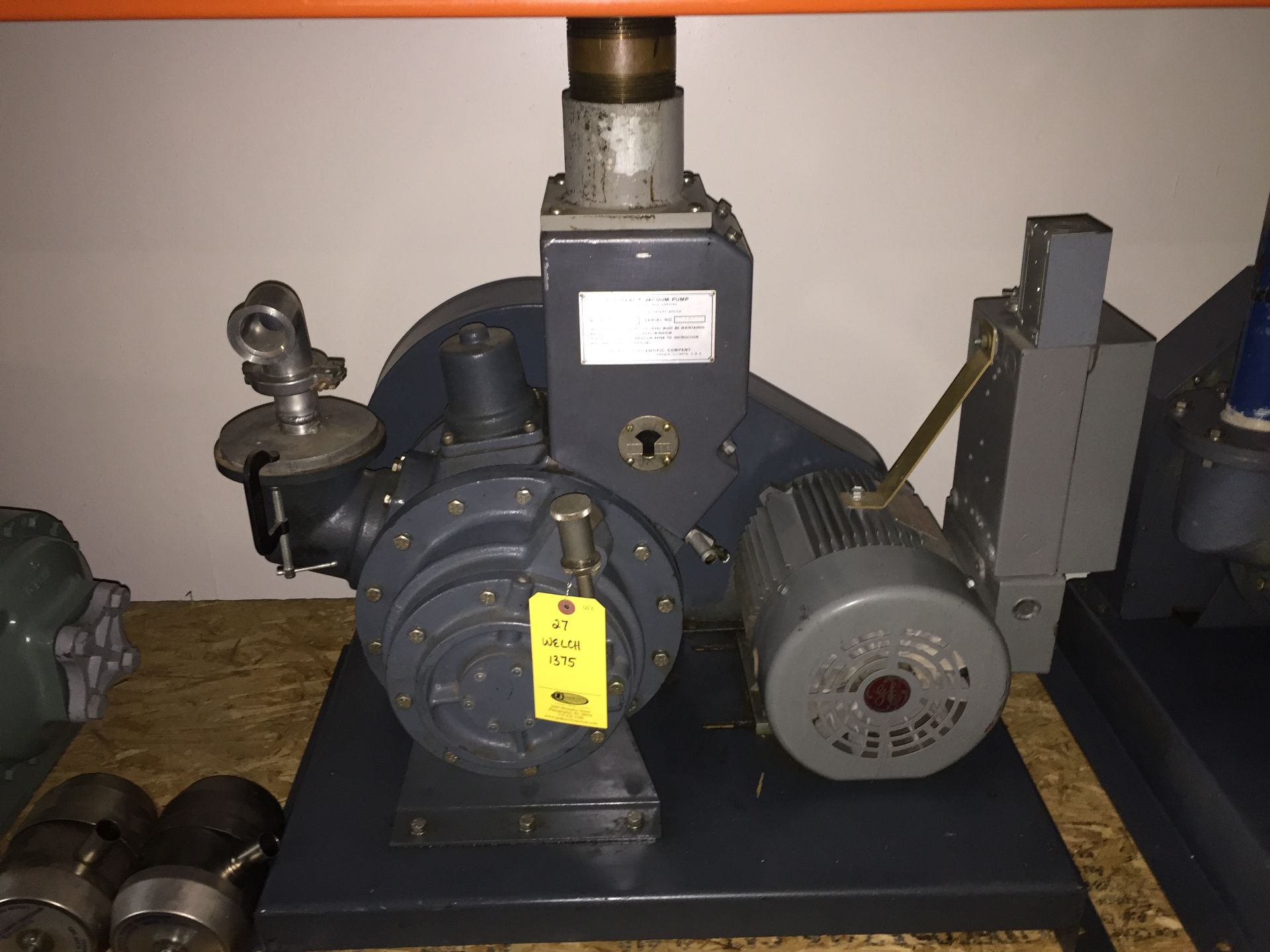 Welch 1375 DuoSeal Vacuum Pump