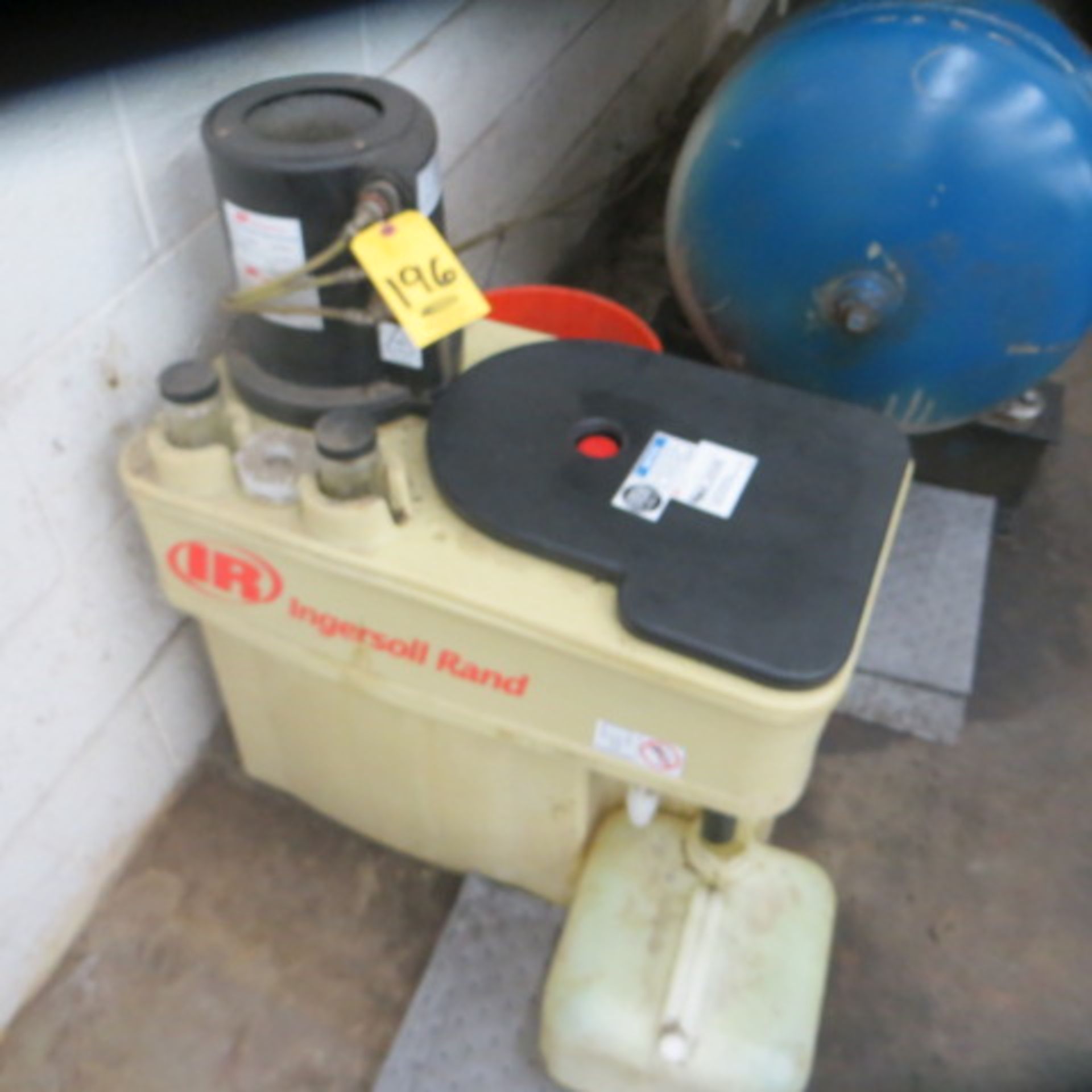 INGERSOLL-RAND OIL WATER SEPERATOR