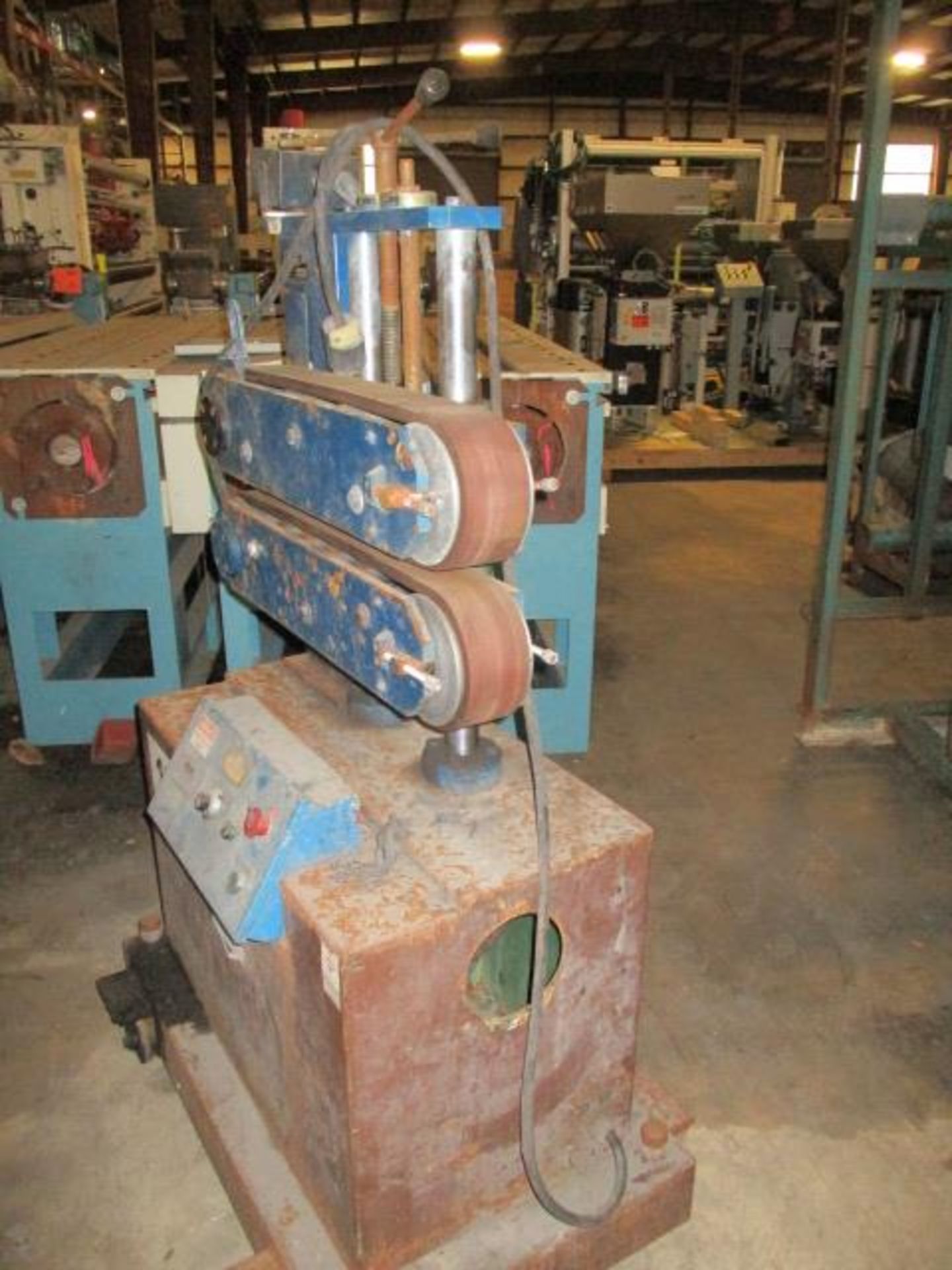 Used Metalplast model PB4-C puller. 3.5" wide X 26" long.(LOADING PRICE $60) (Located at BW-47 ) - Image 2 of 2