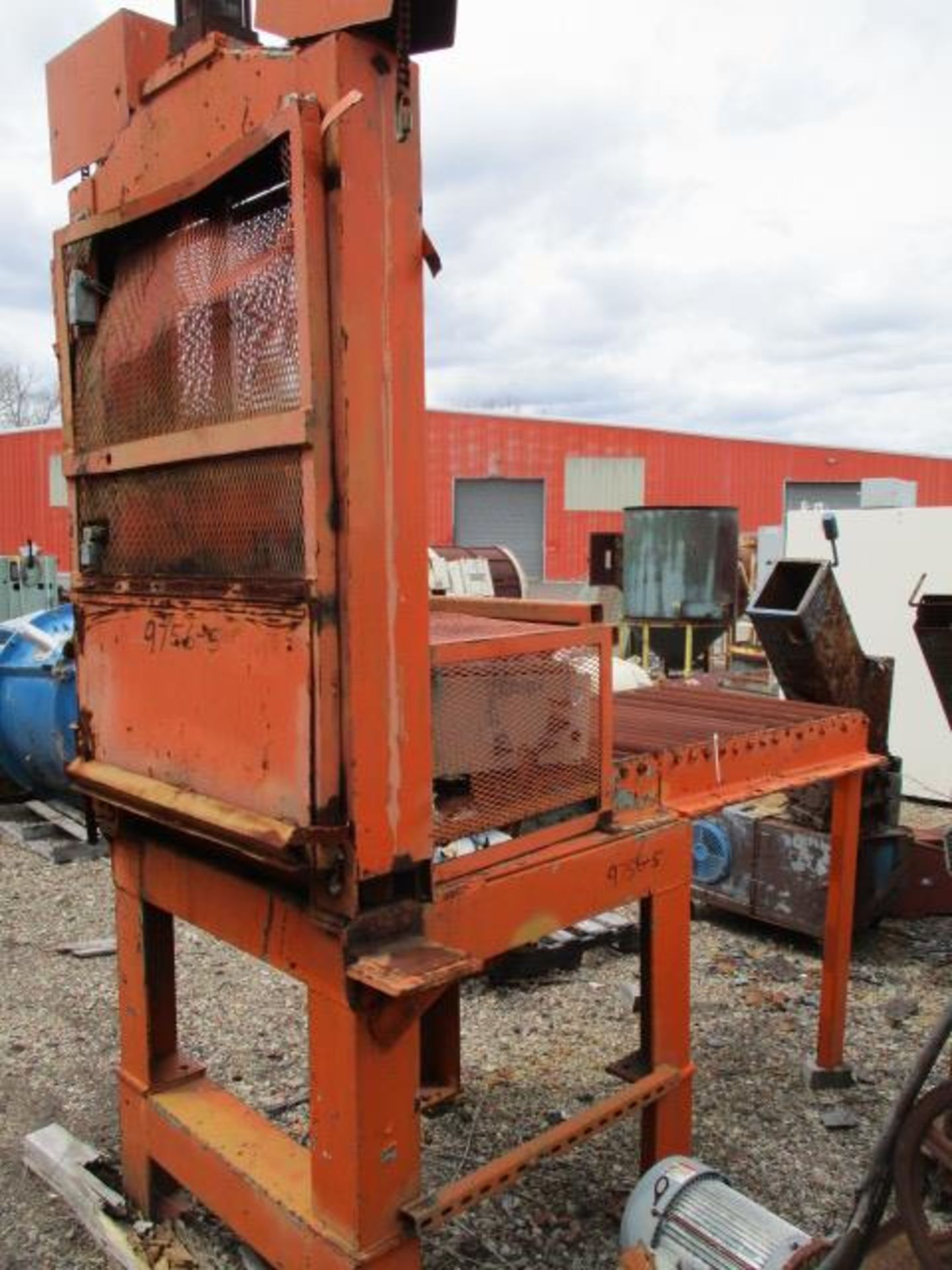 Spadone hydraulic guillotine a 29" wide blade