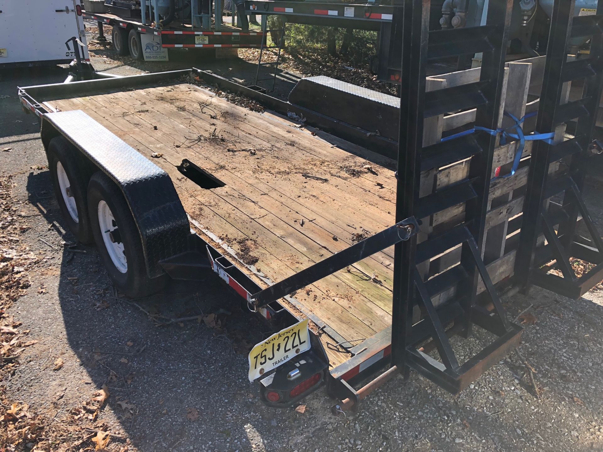 2015 NOVAE ST8016AE-B-100 16' TA EQUIPMENT TAG TRAILER, VIN 5JW1U1621E1092979, HOLE IN DECK… - Image 3 of 4