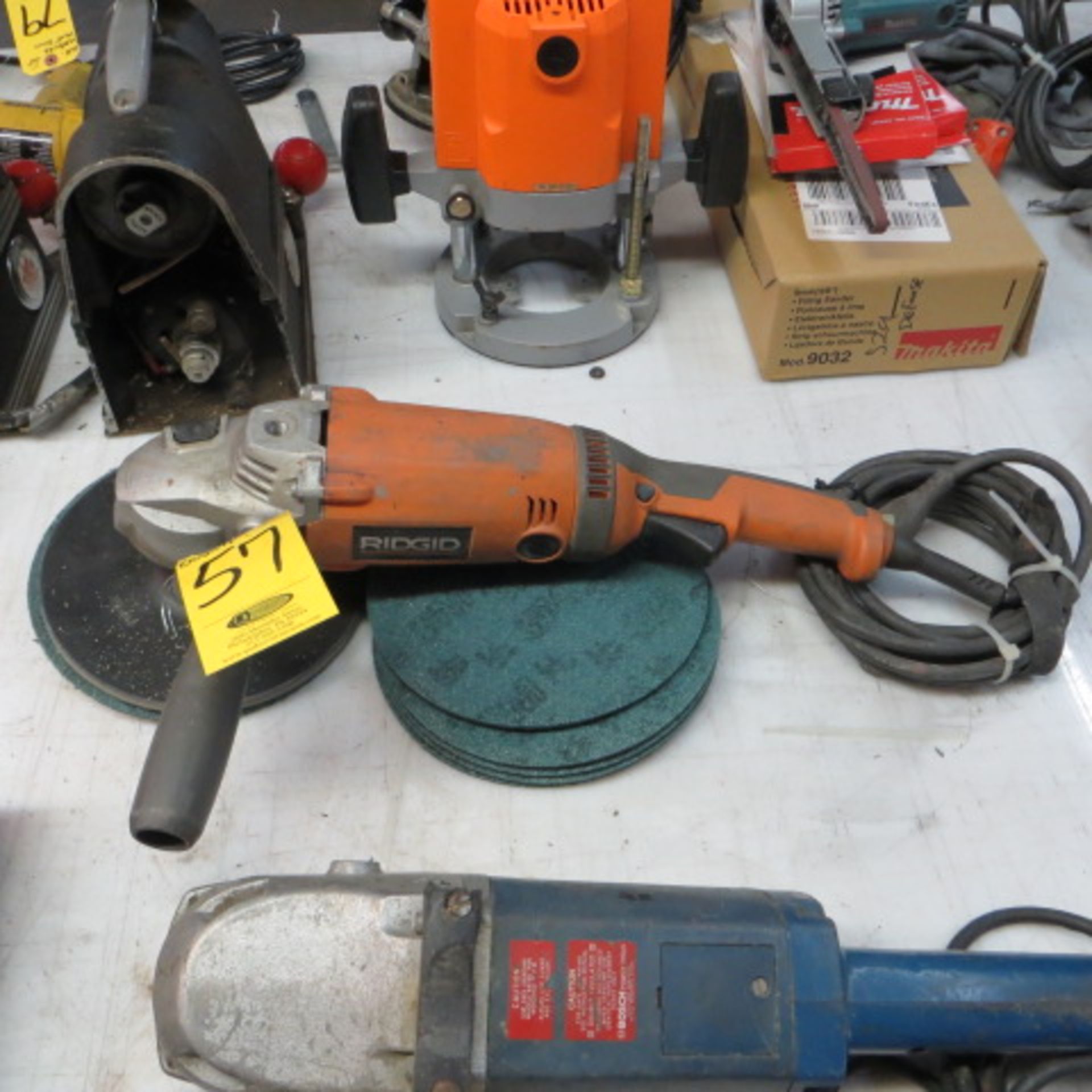 RIDGID 7 1/4 IN RIGHT ANGLE POLISHER