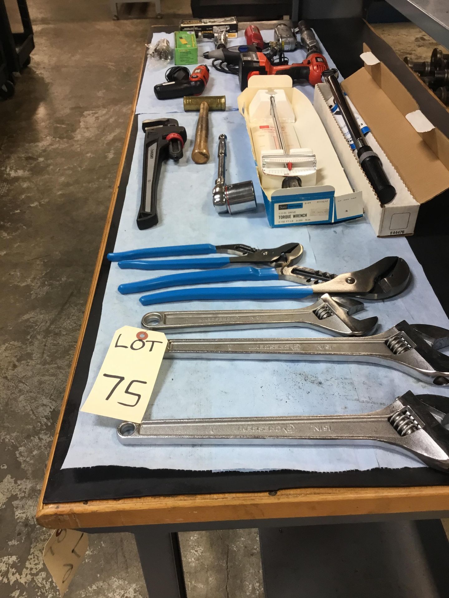 Wrenches, Tork Wrenches, Hand Tools