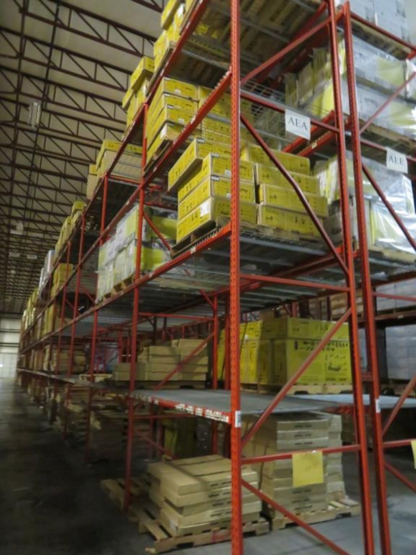 Paltier pallet racking 19 uprights 48" wide and 18' tall, 144 beams 2 1/2" x 2 3/4" & 8' long, 10