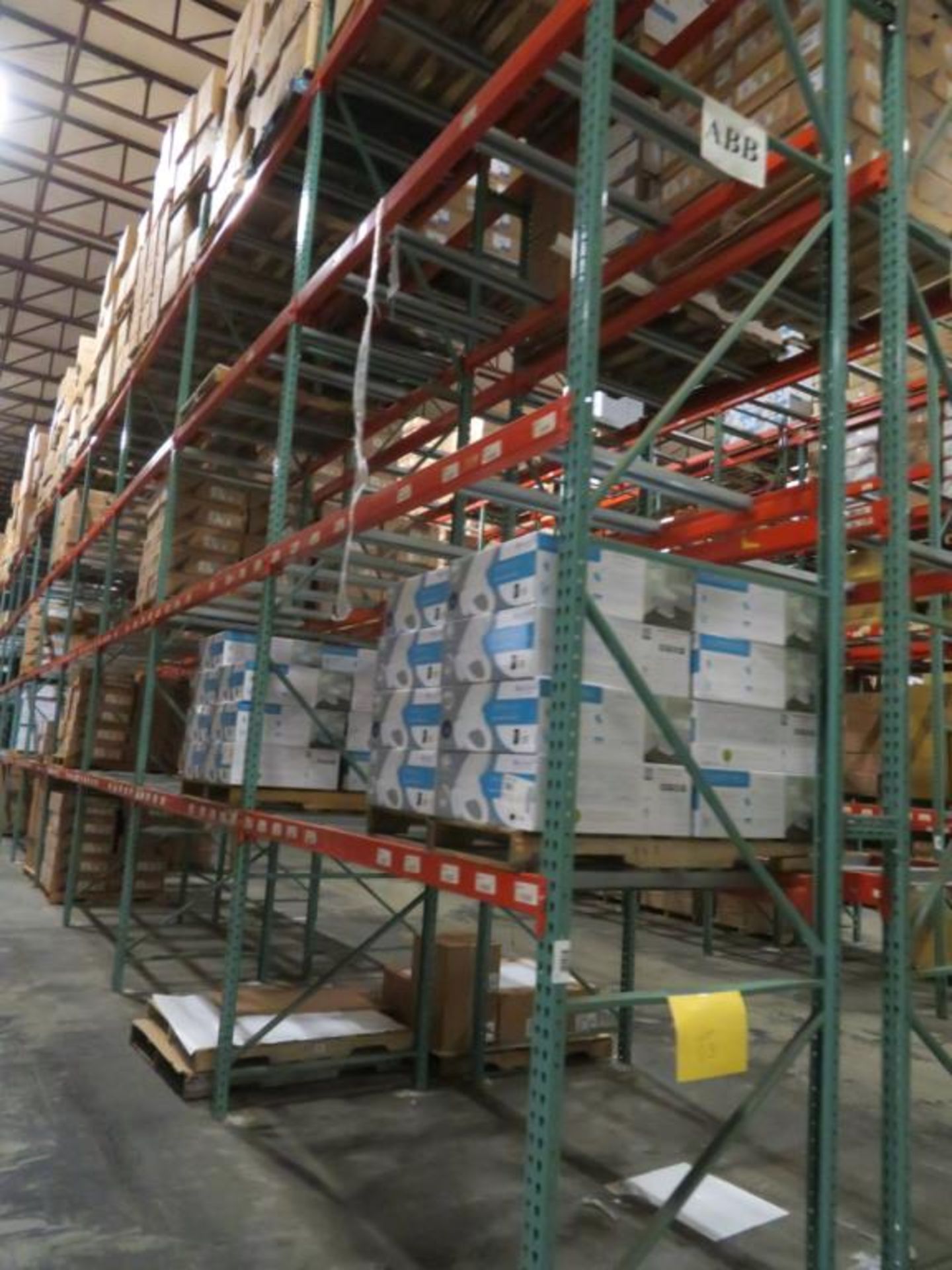 Interlake Pallet Racking 12 uprights 3"x 2 3/4", 44" wide and 20' tall, 88 beams 4 1/4"x 2 3/4" &