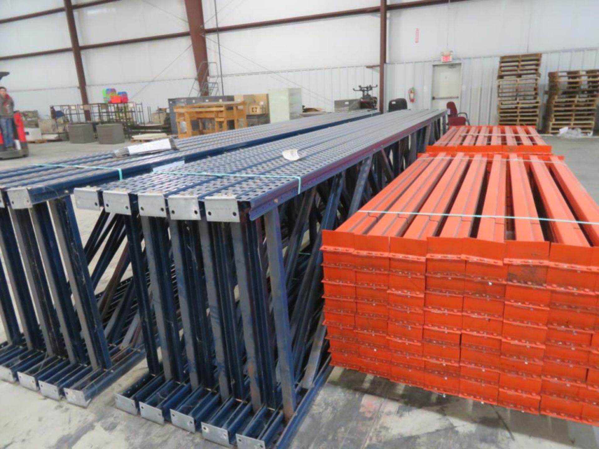 Mecalux Pallet Racking 20 uprights 3"x 2 1/2", 42" wide and 20' tall, 144 beams 4 1/4" x 2 1/2" & 8' - Image 9 of 10