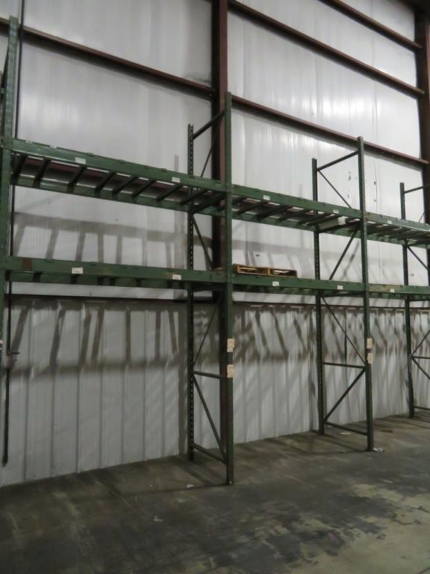 Sturdi-Bilt pallet racking 7 uprights 3"x 2 1/2", 42" wide and 16' tall, 24 beams 5"x 2 1/2" & 8' - Image 3 of 4