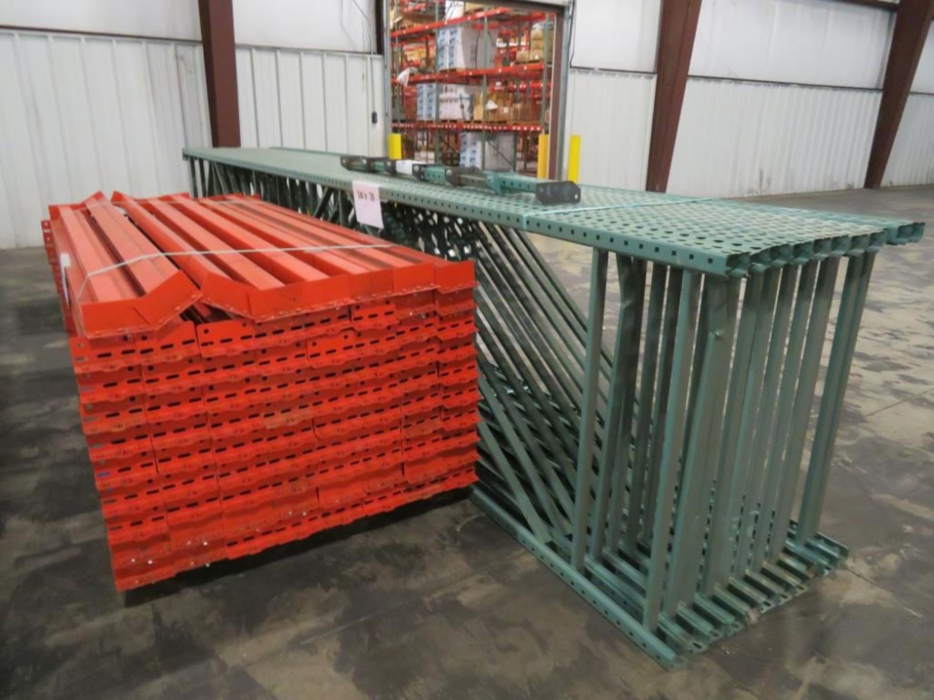 Interlake Pallet Racking 11 uprights 3"x 2 3/4", 44" wide and 20' tall, 80 beams 4 1,4" x 2 3/4" & - Image 2 of 7