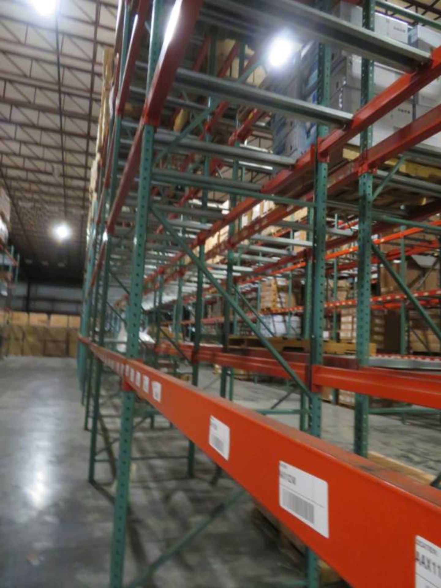 Interlake pallet racking 12 uprights 3"x 2 1/4", 44" wide and 20' tall, 88 beams 4 1/4"x 2 3/4" & - Image 3 of 4