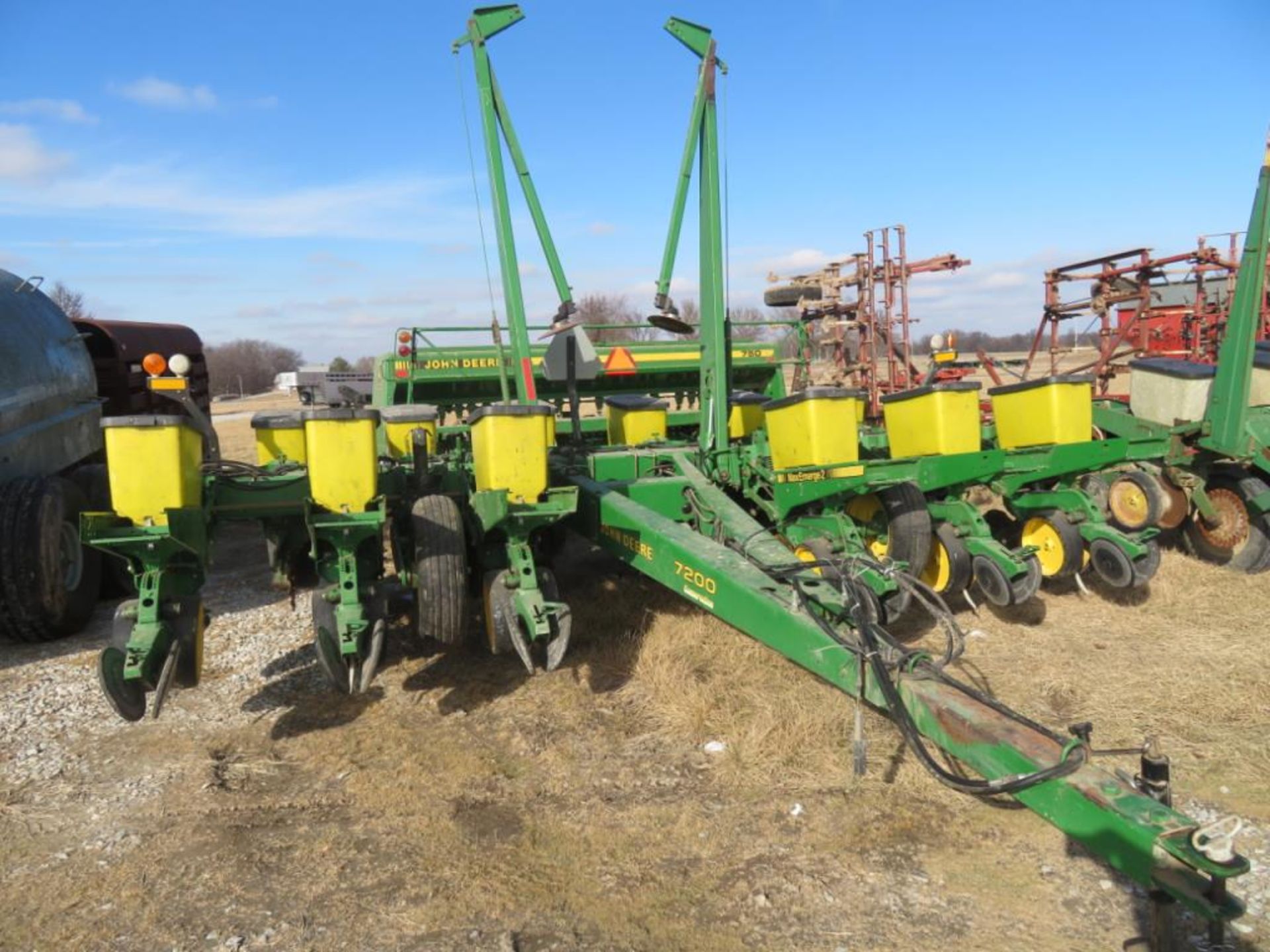 JD 7200 12 Row Planter - Image 2 of 4