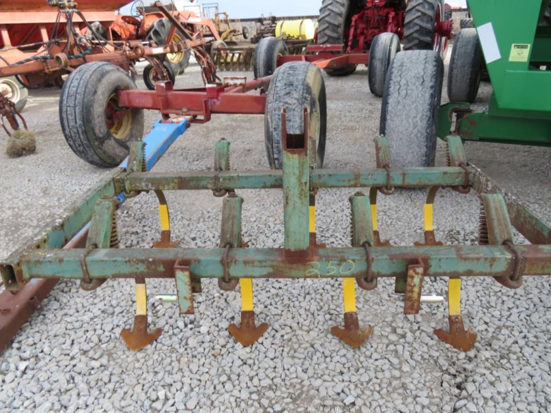 JD 6ft 3pt hitch field cultivator