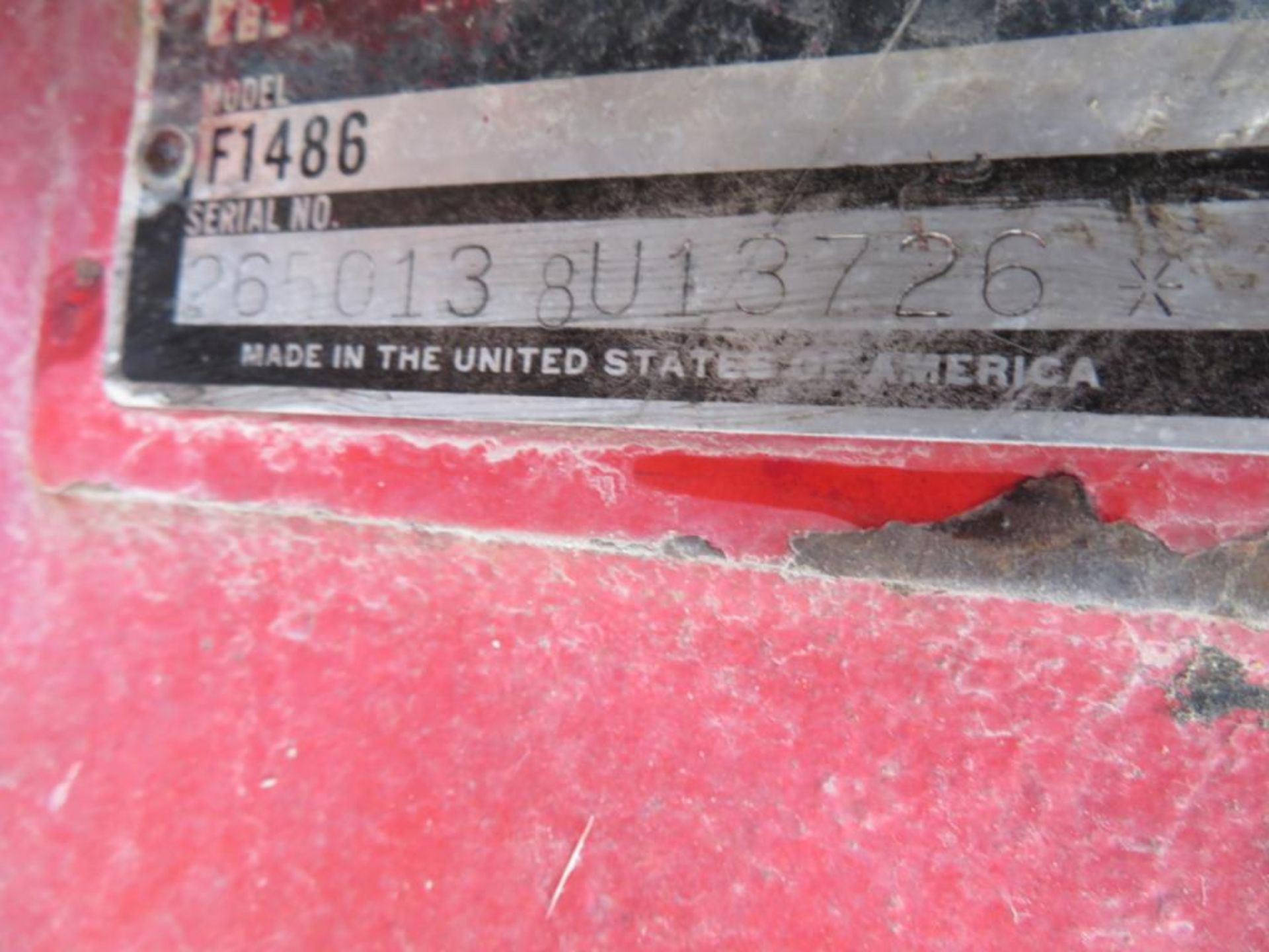 IH 1486 Tractor 16.9 - 35 Duals 30%, Dual PTO, Needs Battery, Interior in rough shape, was used this - Image 7 of 13