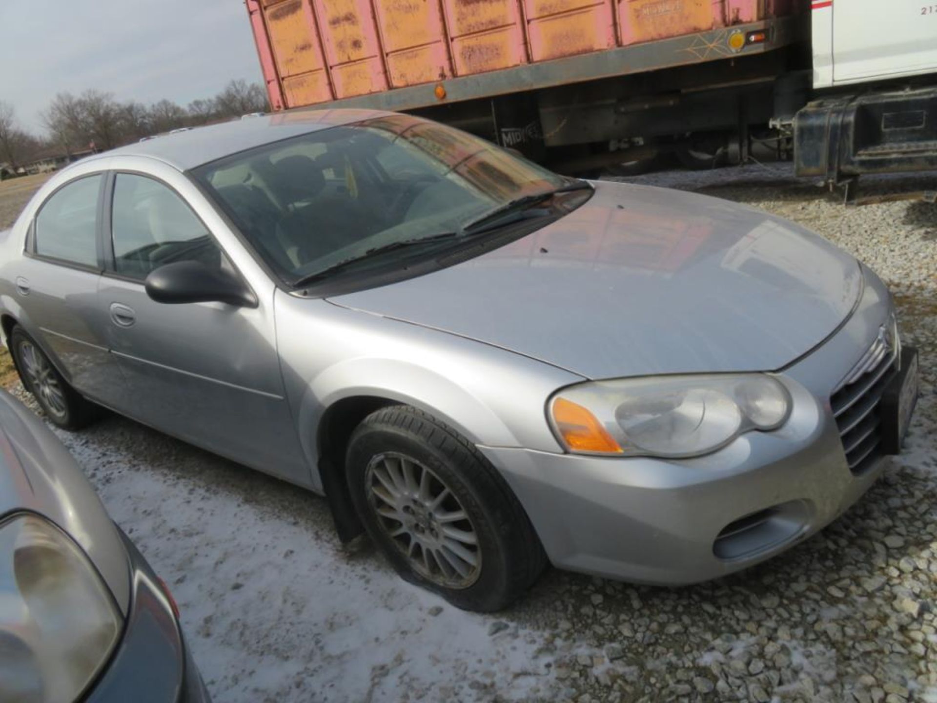 Chrysler Sebring (title) - Image 2 of 2