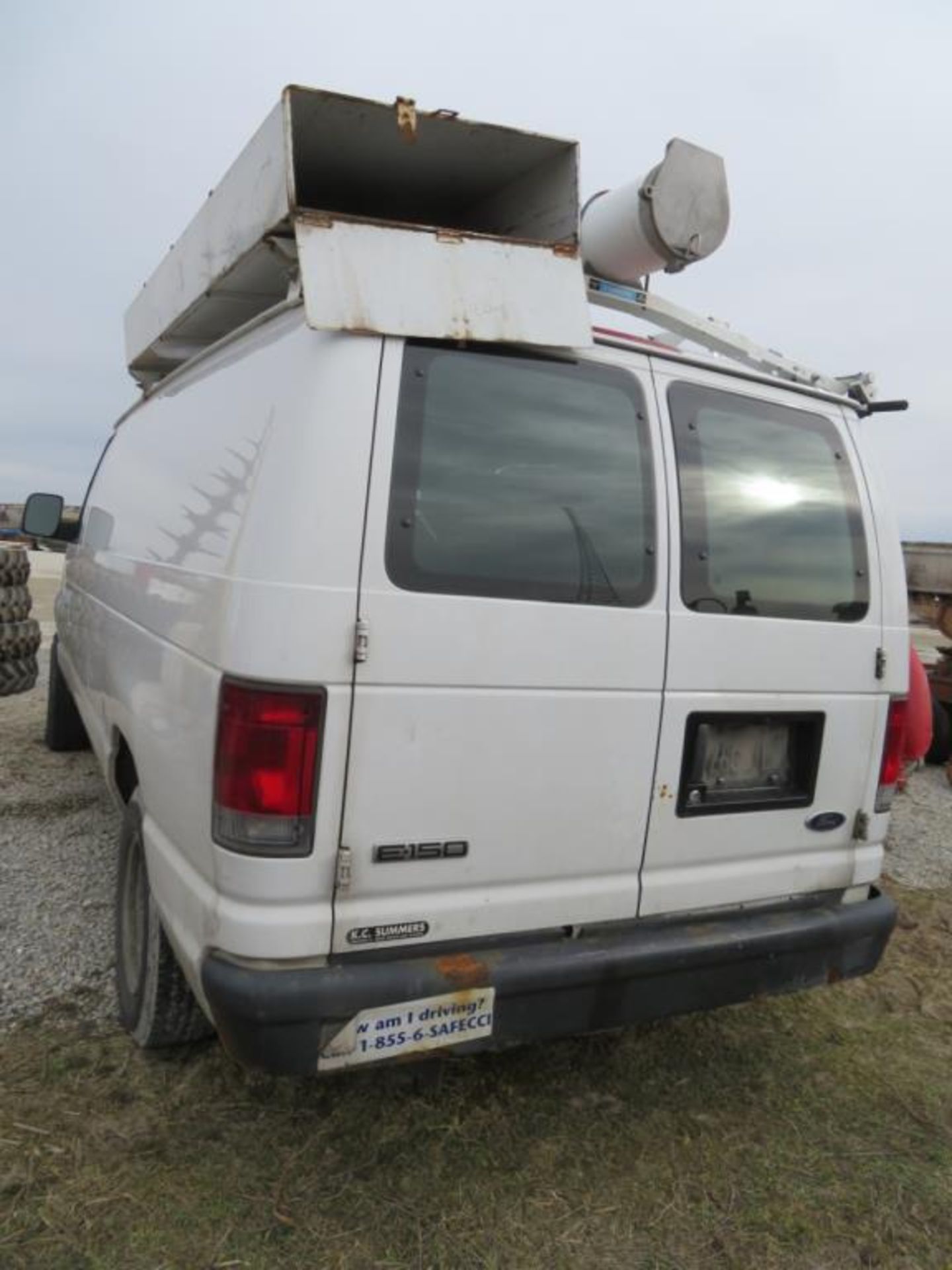 Ford E150 Econoline Van (title) v8 4.6L Gas runs but engine knocks - Image 6 of 6