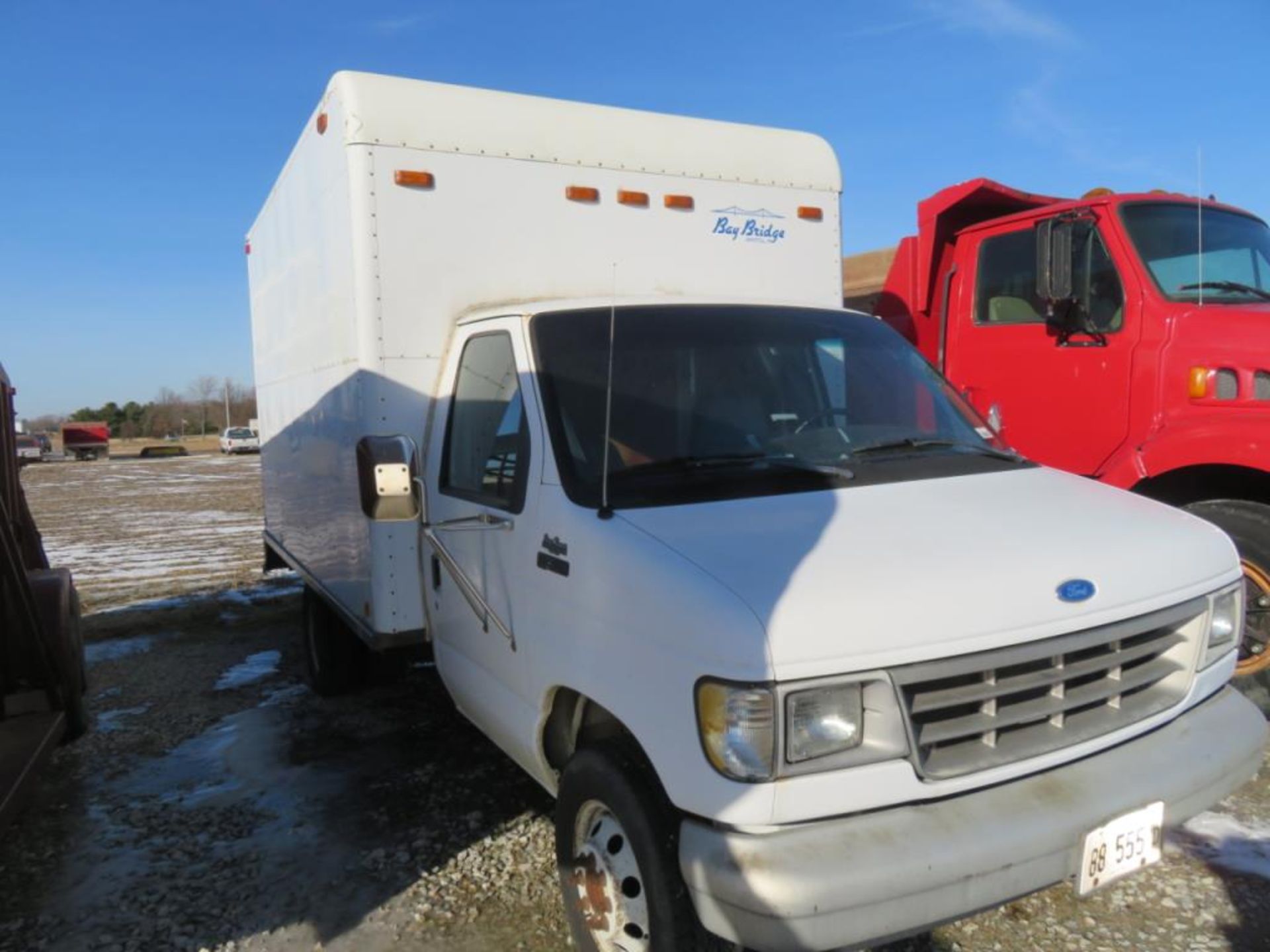 1993 Ford E-350 Econoline Box Truck (title) 35,000 miles on new engine, 2 owner, Good tires, and - Image 3 of 6