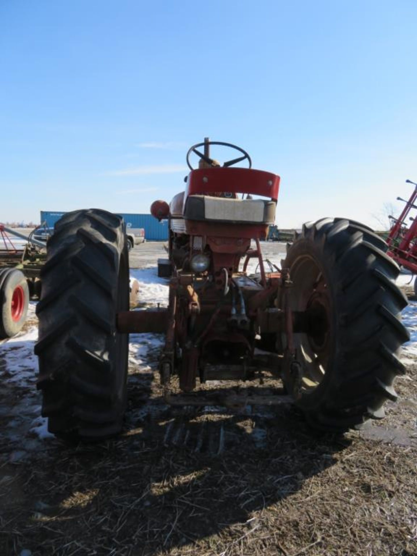 International 560 NF tractor 4,958 hrs serial 54895 gas - Image 5 of 8