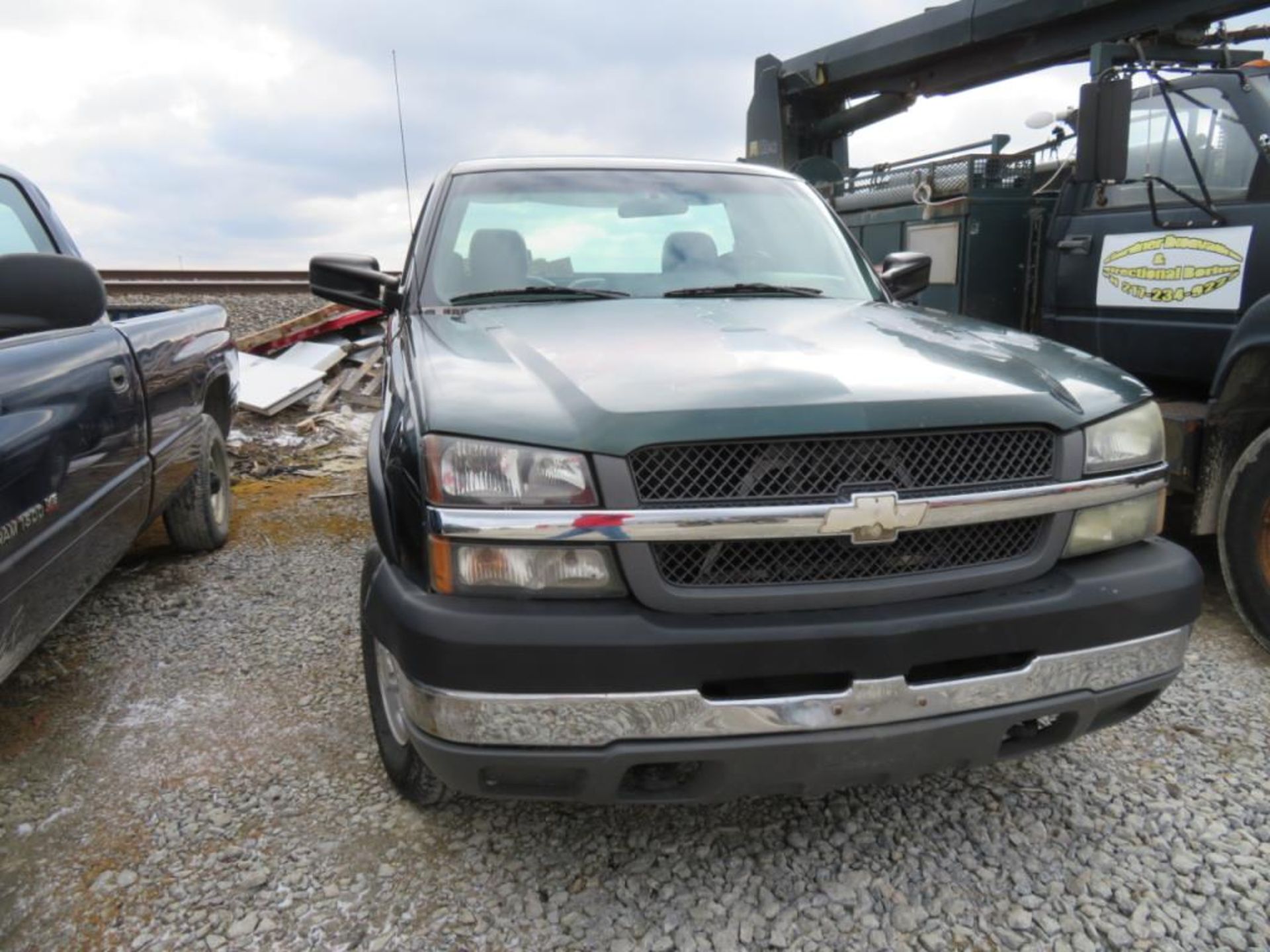 2003 Chevy Pickup (title) 4x4,328,797 miles - Image 4 of 18