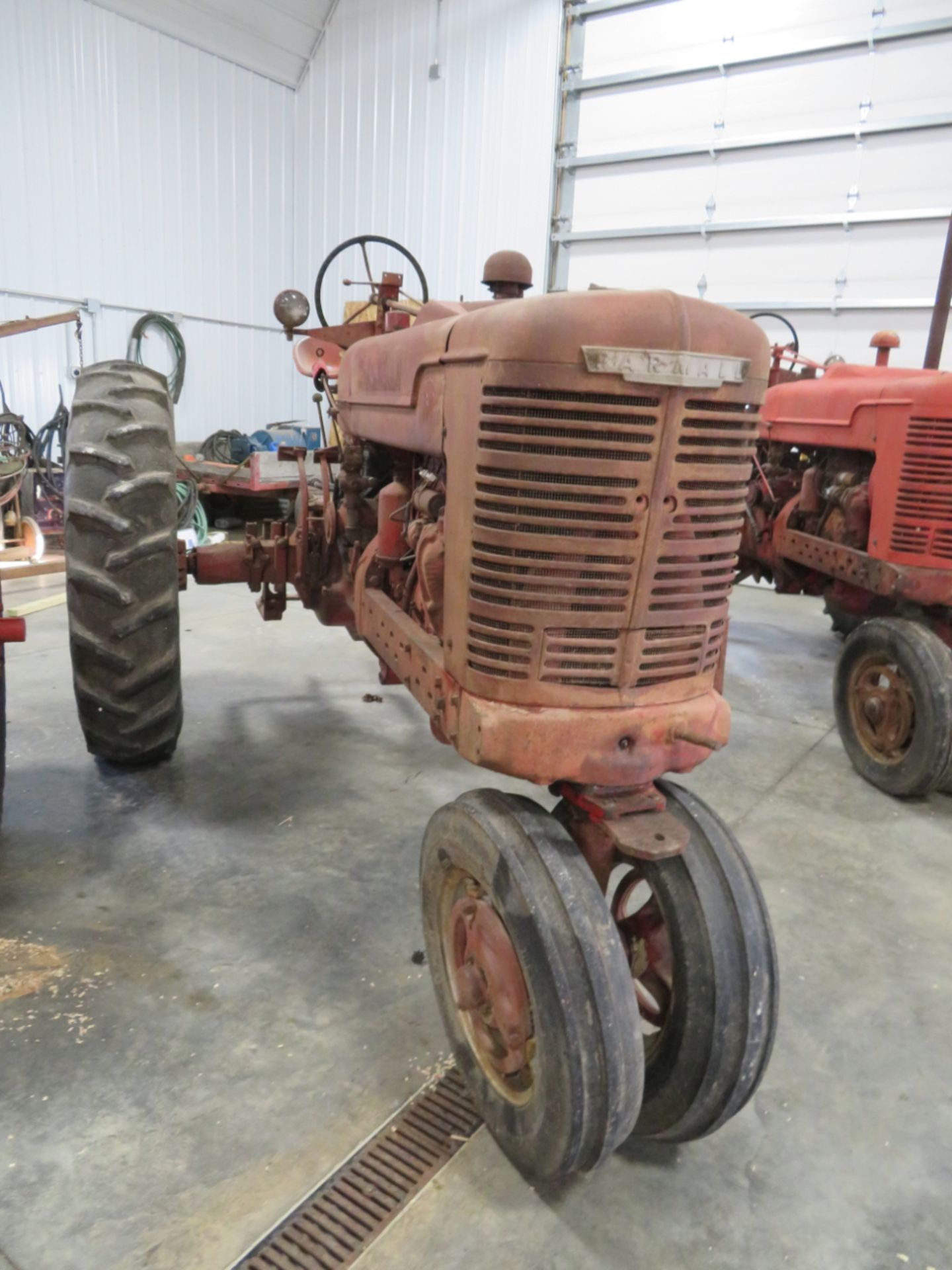 Farmall M NF tractor serial 724403X - Image 2 of 5