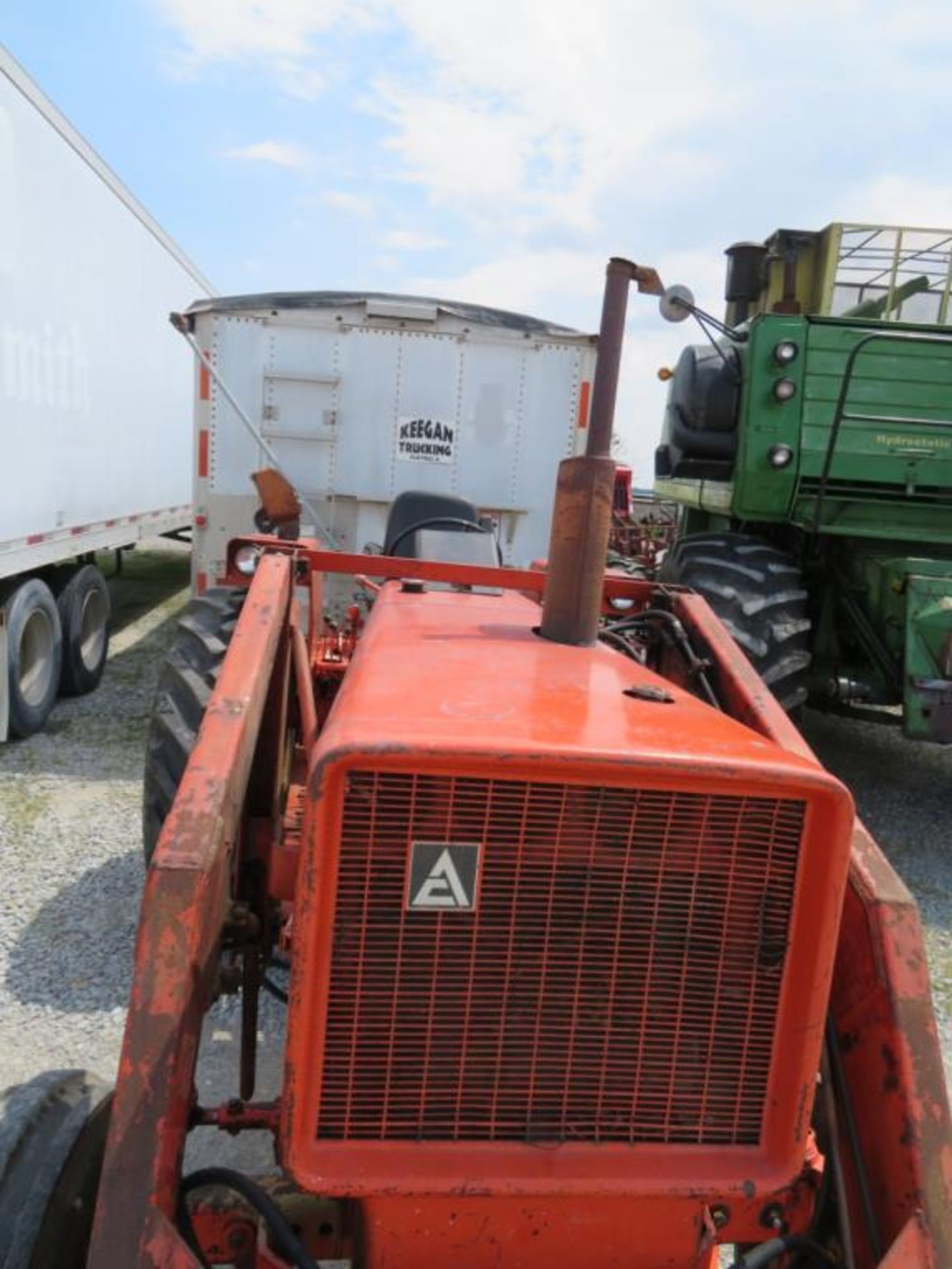 1974 Allis Chalmers 175 gas tractor wide front, w/Allis Chalmers 517 loader (runs excellent) - Image 20 of 20