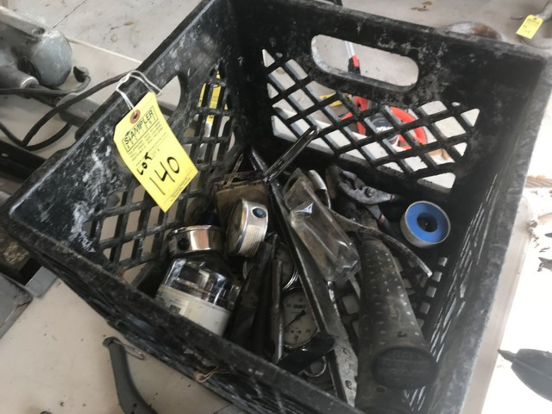 LOT ASSORTED TOOLS