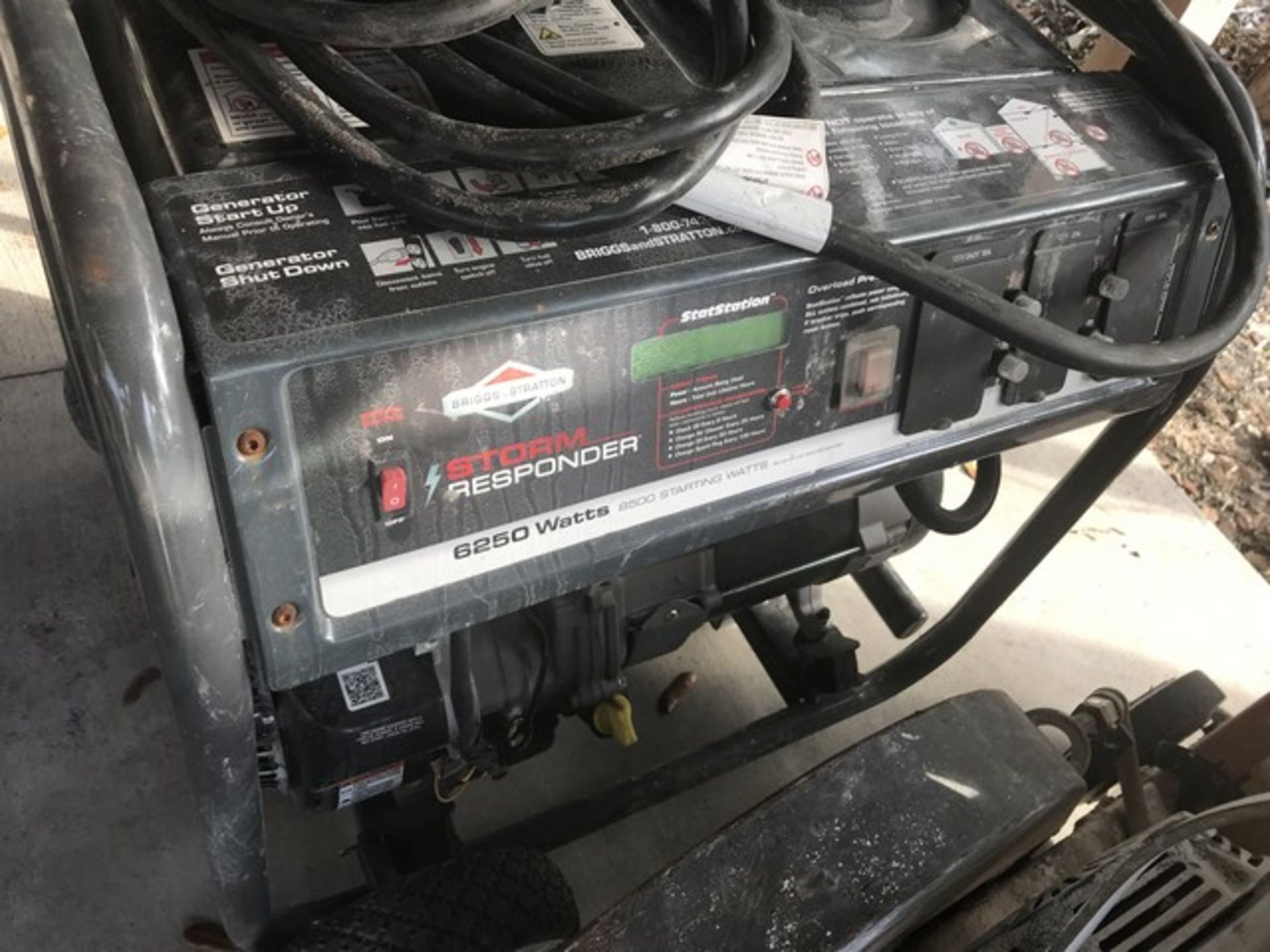 BRIGGS & STRATTON 2100 SERIES STORM RESPONDER GENERATOR - 6,250 WATT - Image 3 of 4