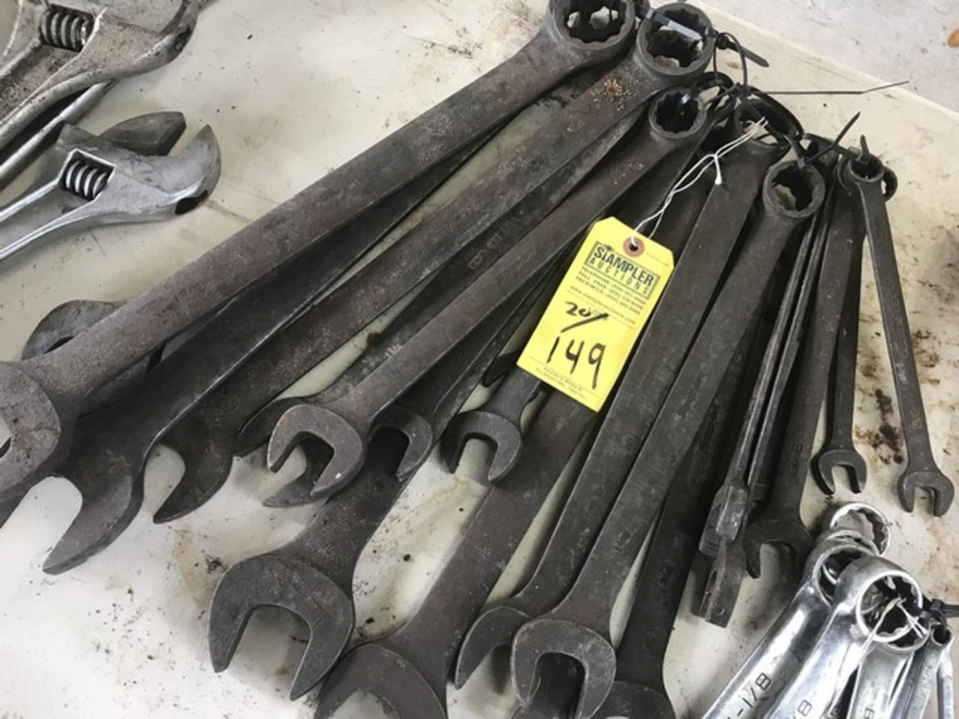 ASSORTED SIZE SNAP-ON COMBINATION WRENCHES