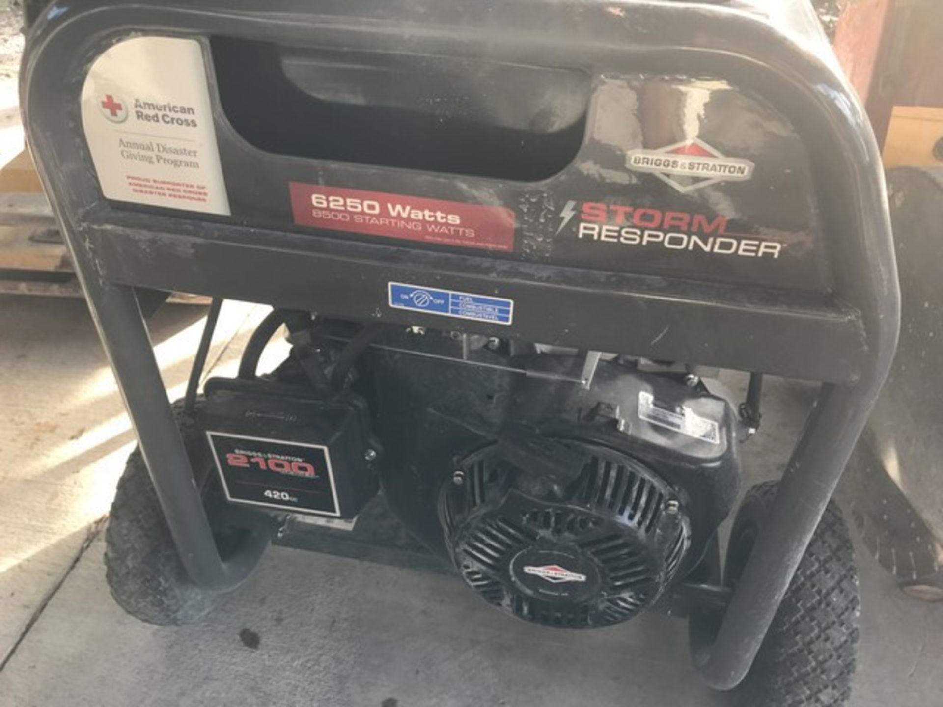 BRIGGS & STRATTON 2100 SERIES STORM RESPONDER GENERATOR - 6,250 WATT - Image 2 of 4