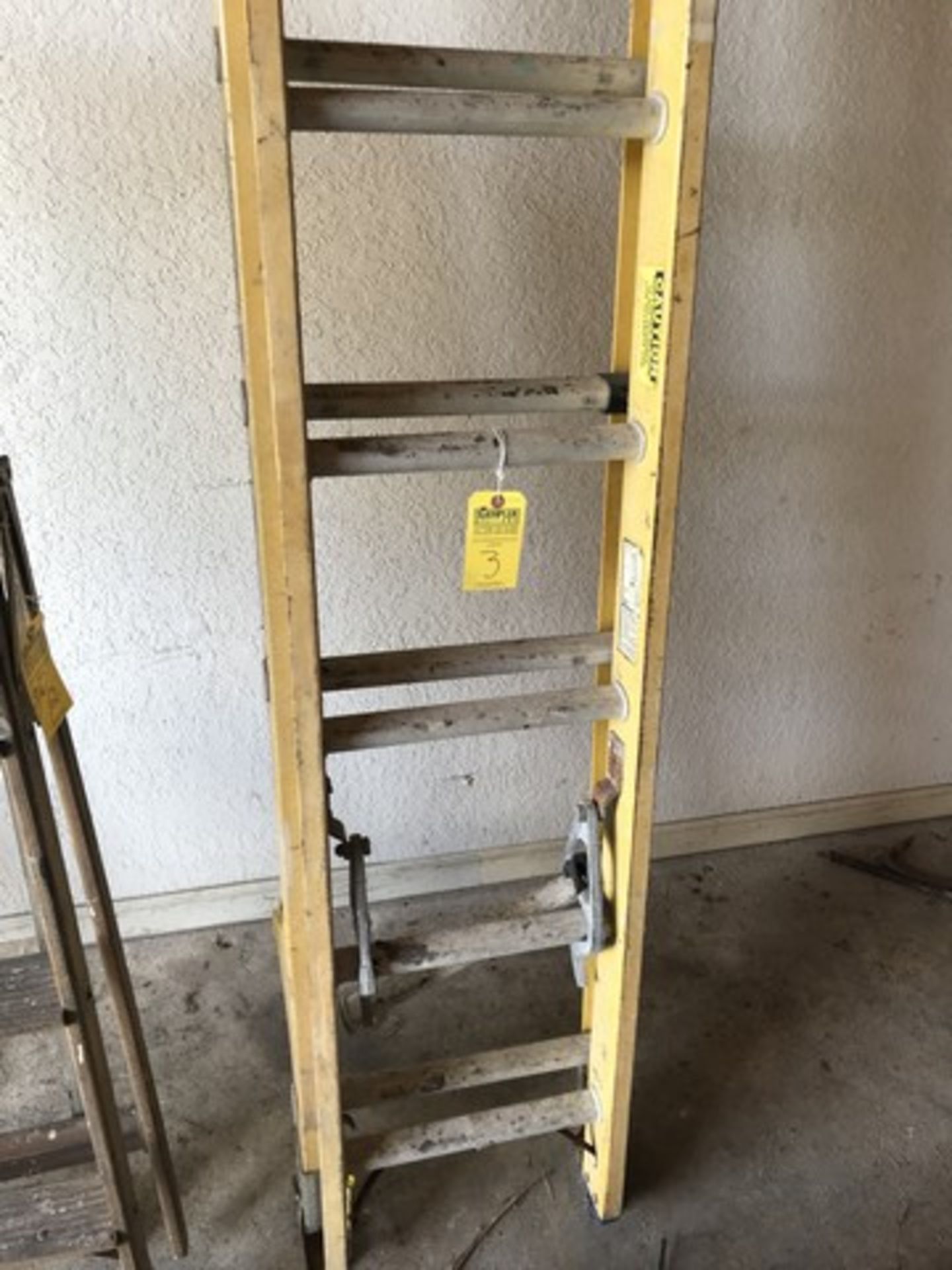 24' EXTENSION LADDER - Image 2 of 2