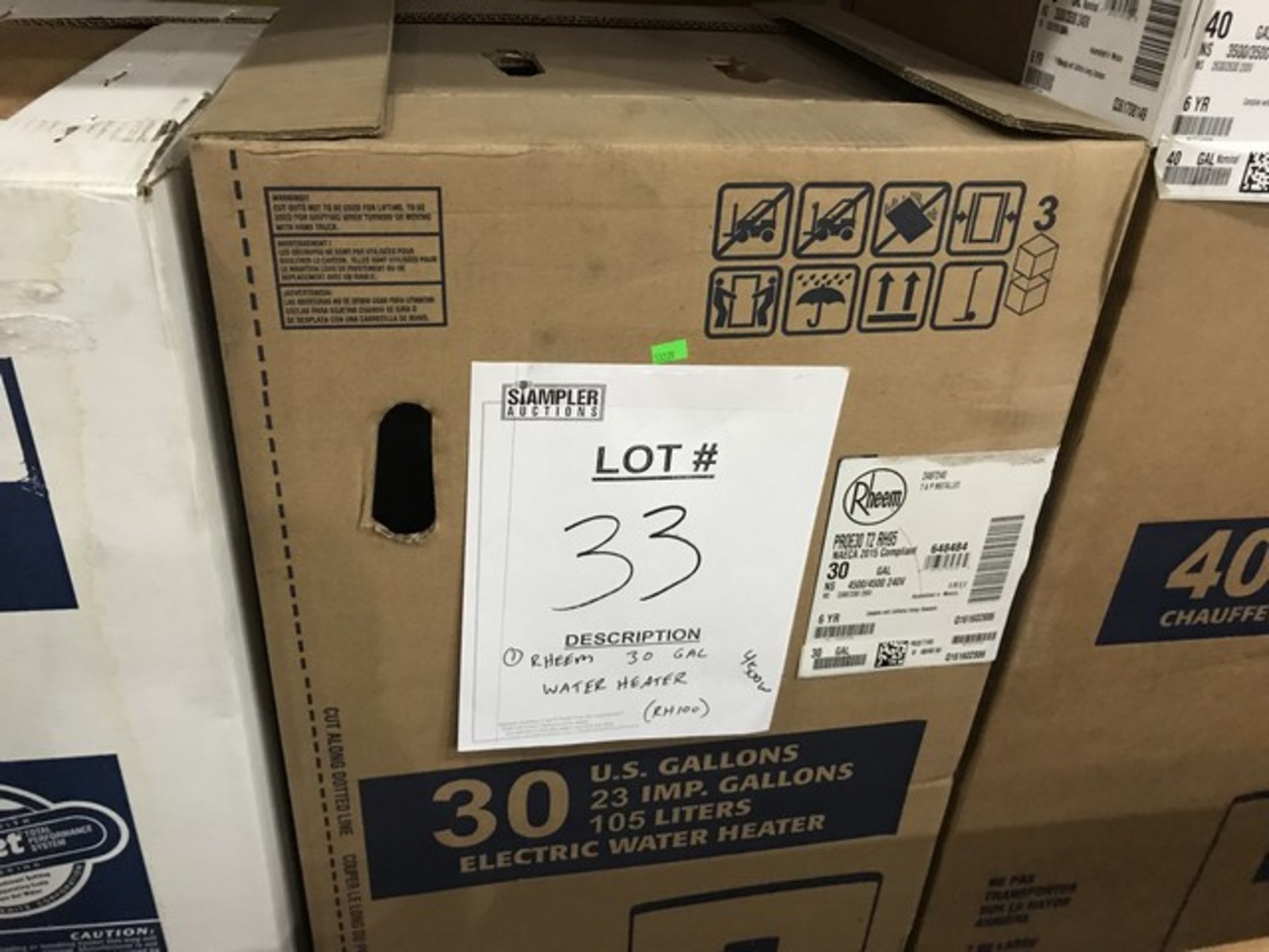 RHEEM ELECTRIC WATER HEATER - 30 GALLON / 4500W (NEW)