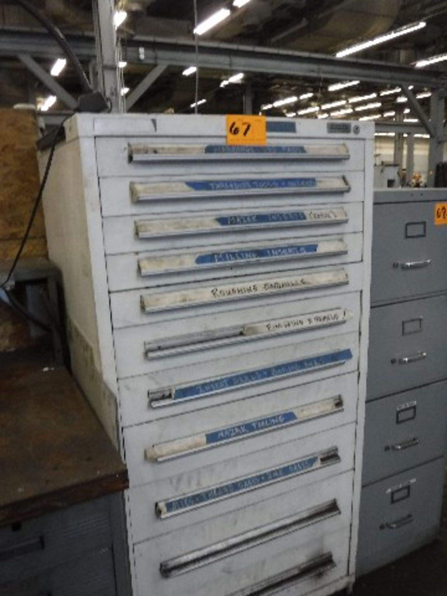 LOT: CABINET W/ MAZAK TOOLING