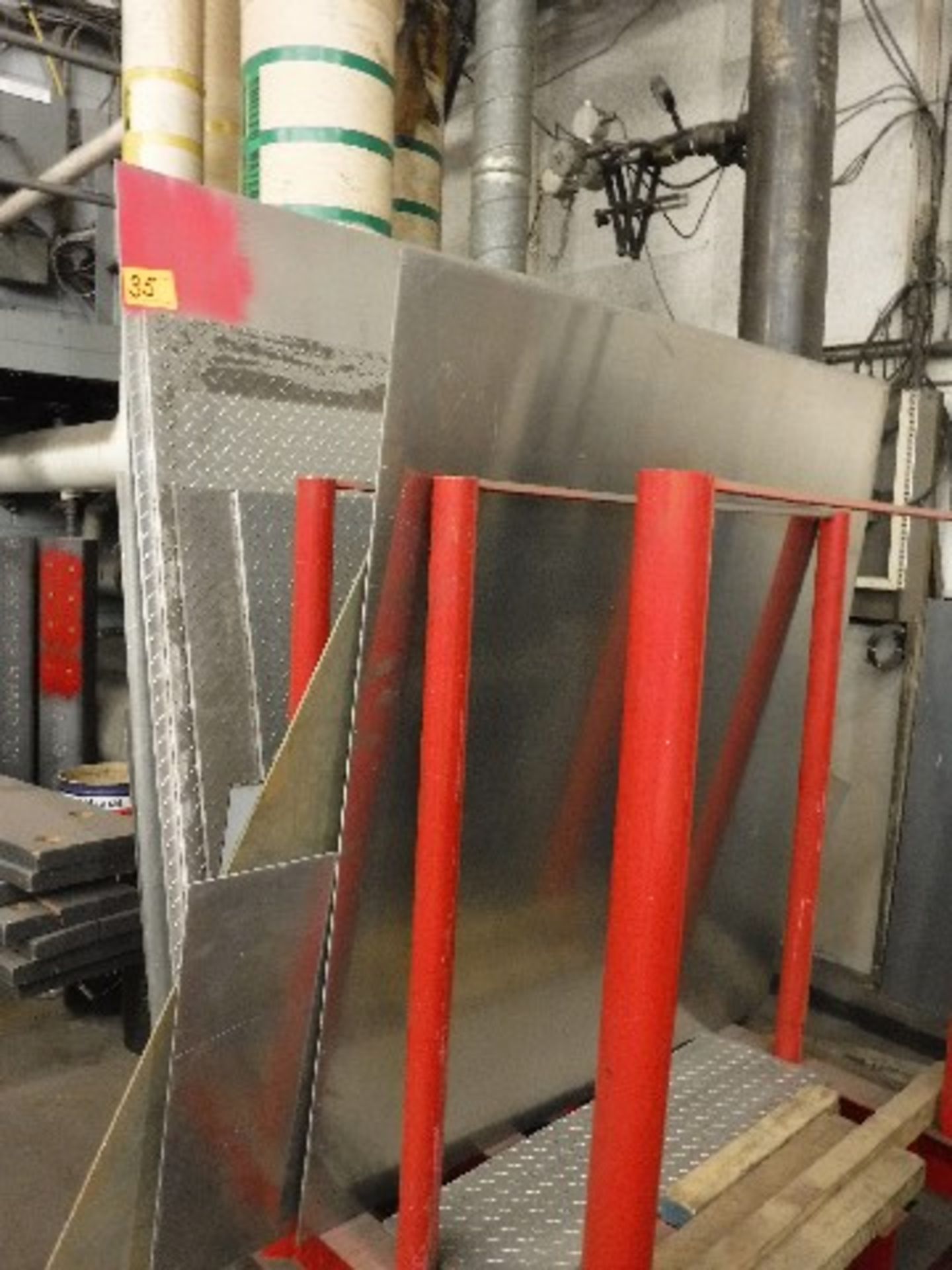 LOT: ALUMINUM SHEETS & RACK