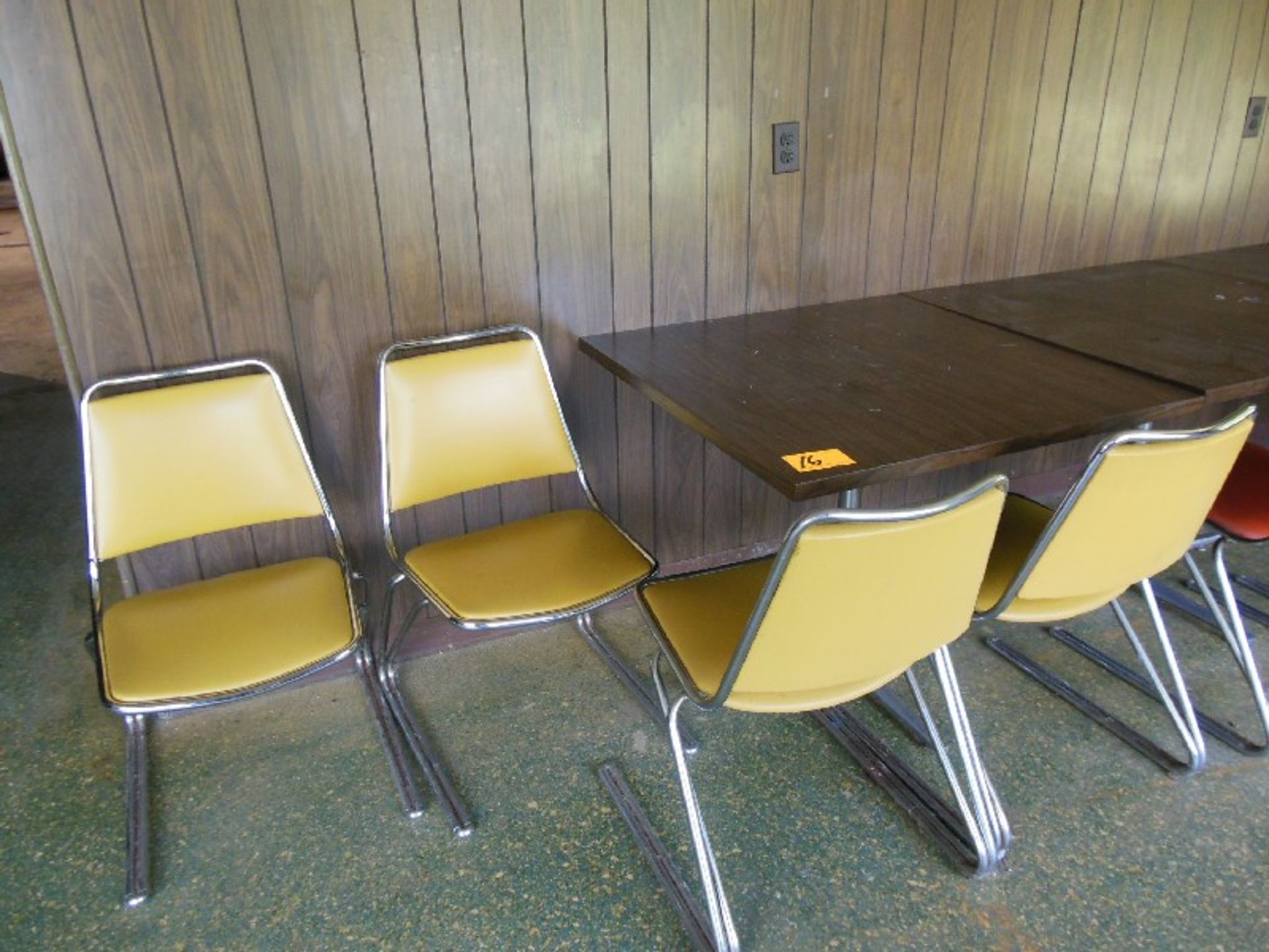 LOT: TABLE W/ (4) YELLOW CHAIRS