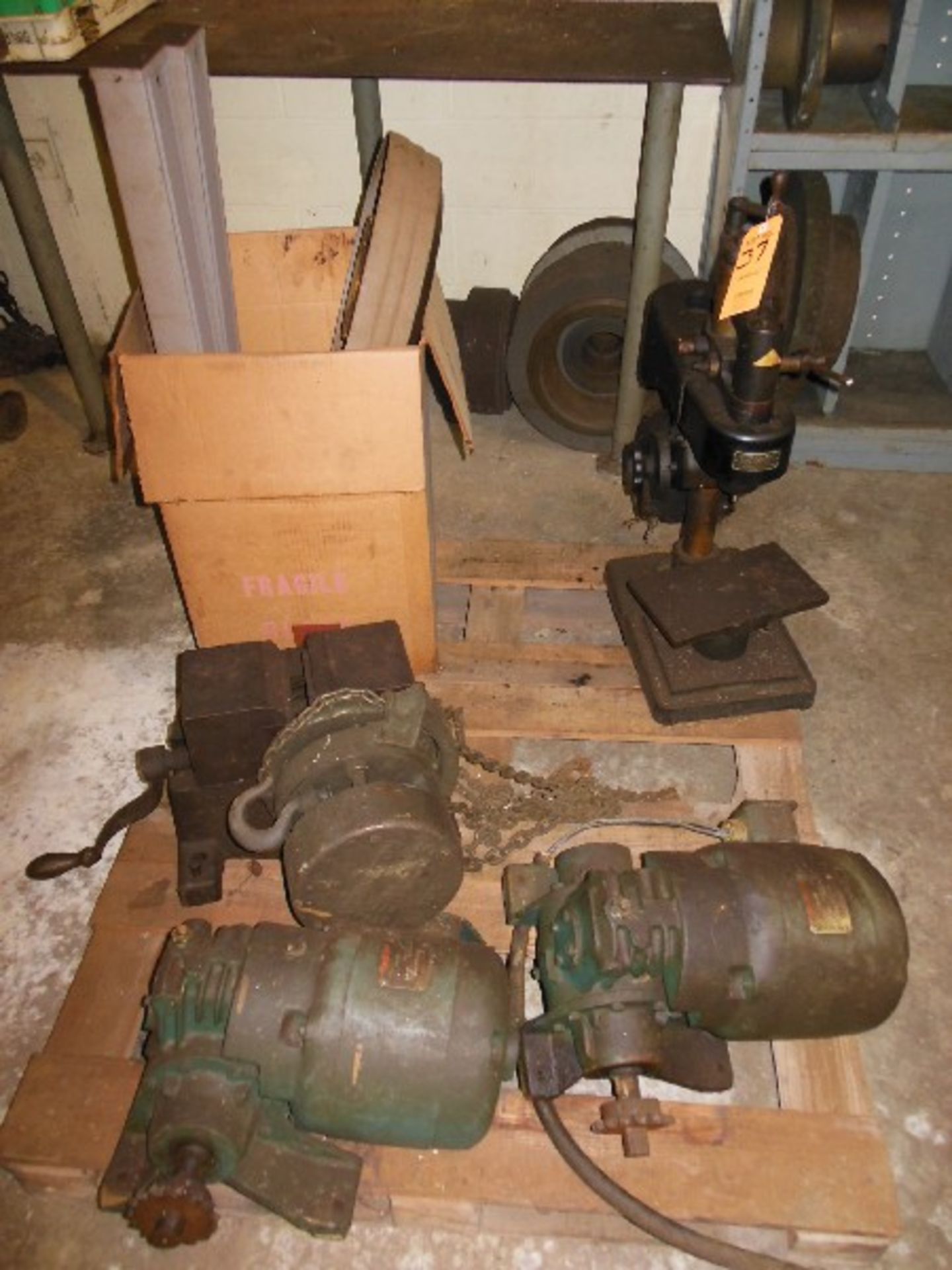 LOT: HIGH SPEED DRILL GEAR MOTORS, CHAIN FALL & LACER