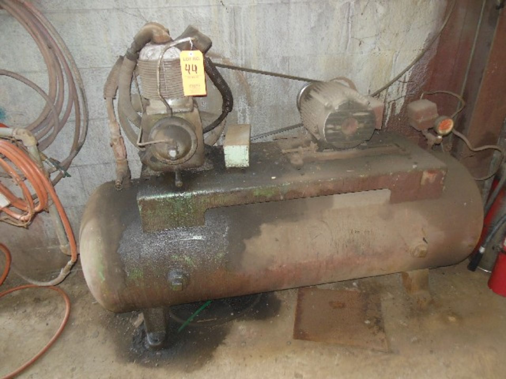 3 HP AIR COMPRESSOR