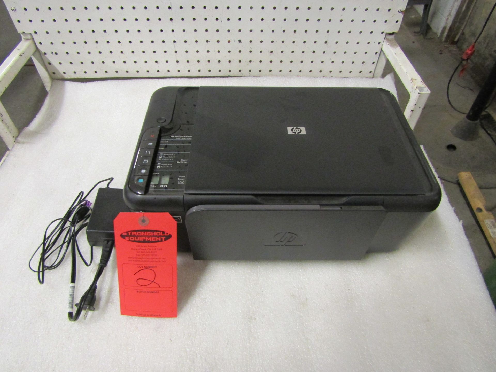 HP Deskjet F4480 Printer with 2 ink cartridge system - print / scan / copy - Image 2 of 2