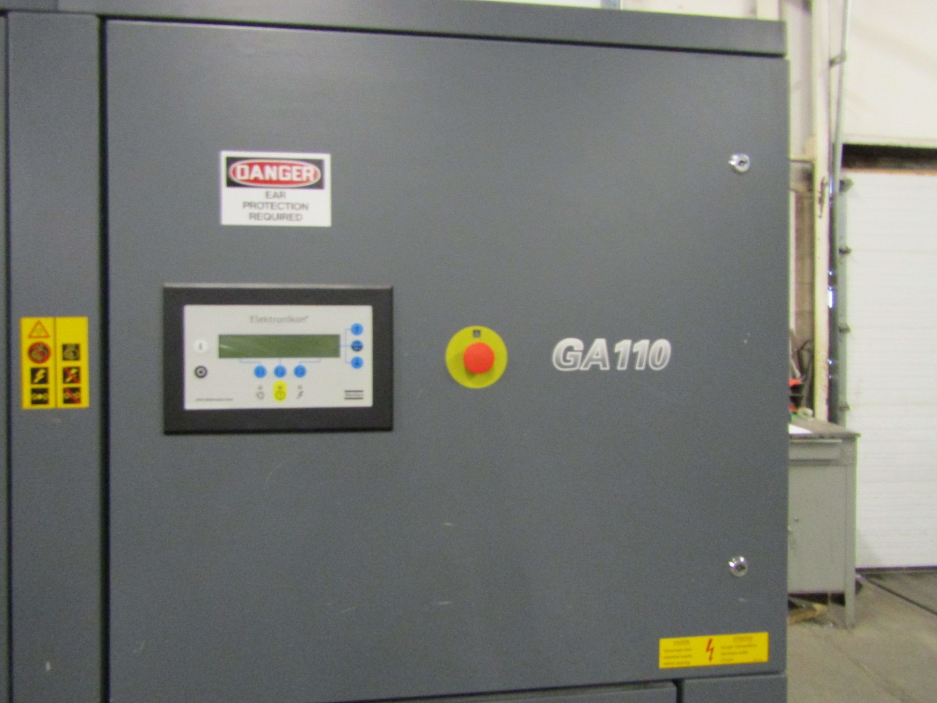 Atlas Copco GA110 161HP Rotary Screw Air Compressor with LOW HOURS under 5000 hours - 132 PSI 120 - Image 2 of 3