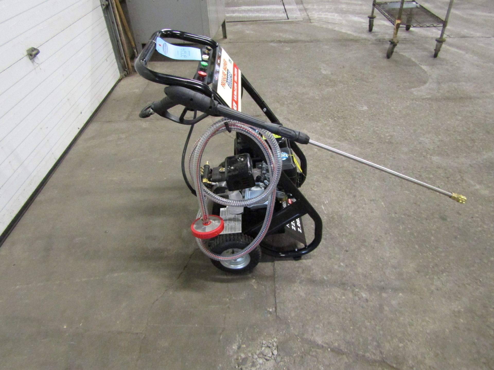 Brand New Pressure Power Washer - Gas Powered Unit 2200PSI - Variable Speed 2.0GPM with various - Image 2 of 3