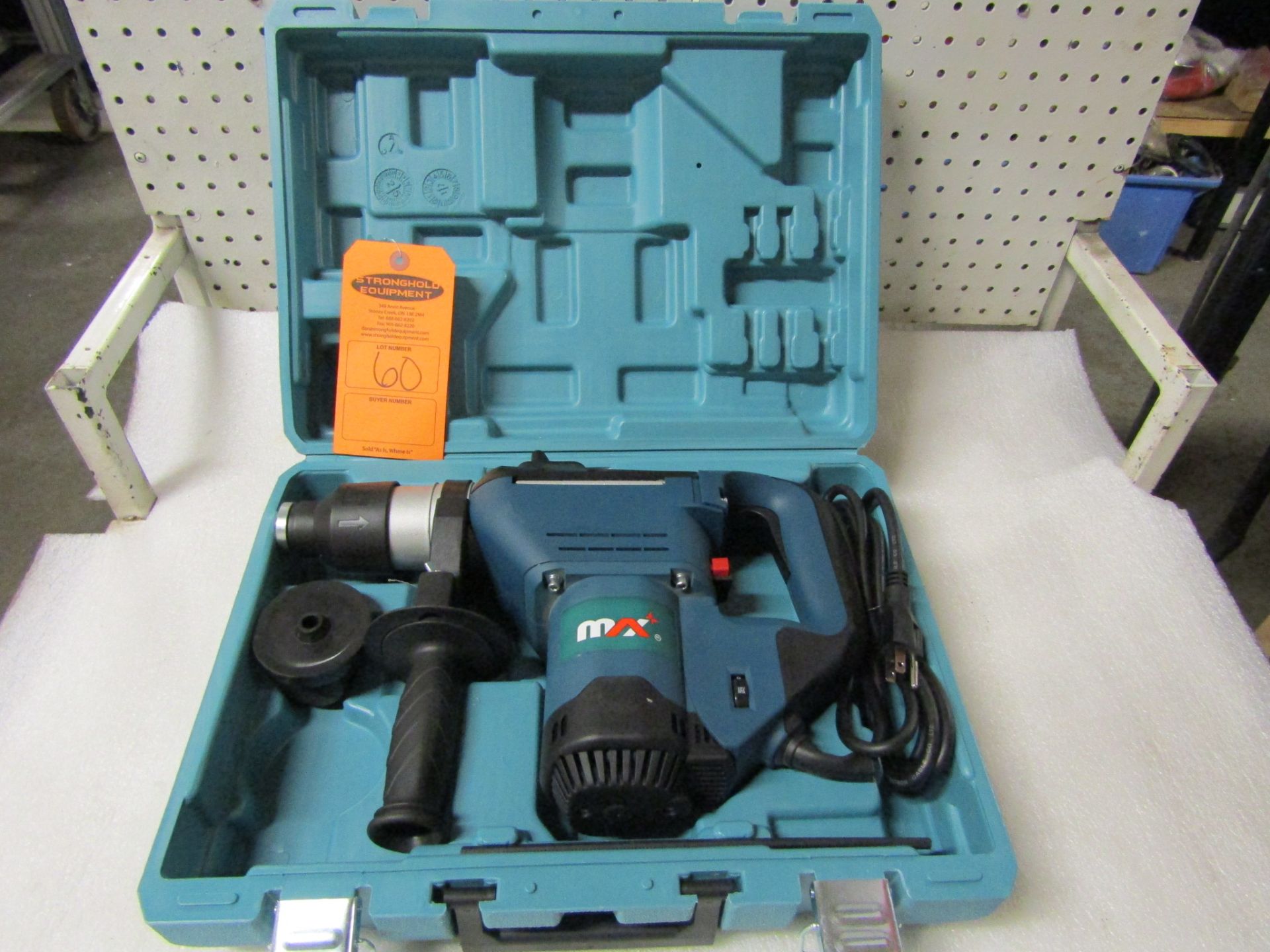 BRAND NEW Max Electric Rotary Hammer unit with 32mm / 1.25" max drilling diameter - model H-321 - Image 2 of 2