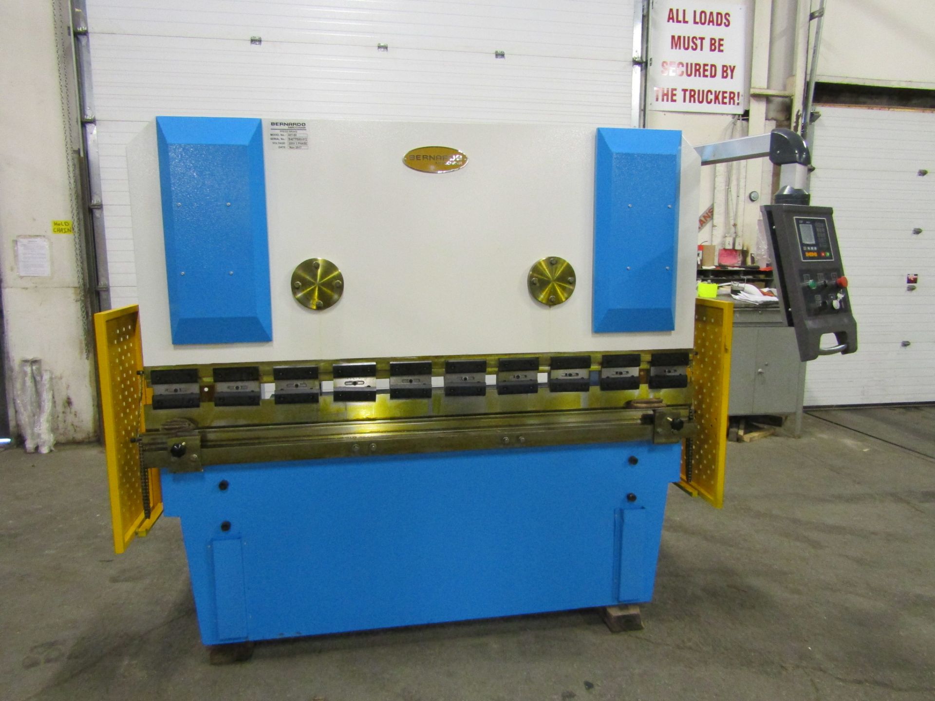 Bernardo Hydraulic Press Brake 40 ton capacity 80" bed - 220V 3 phase with CNC back gauge and CNC